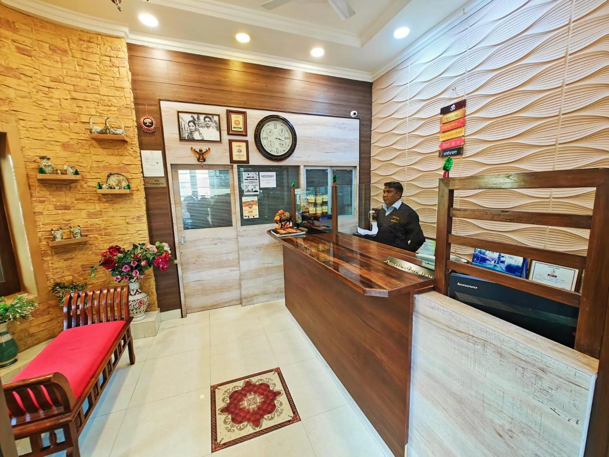 Lobby or reception in Hotel Saraswati