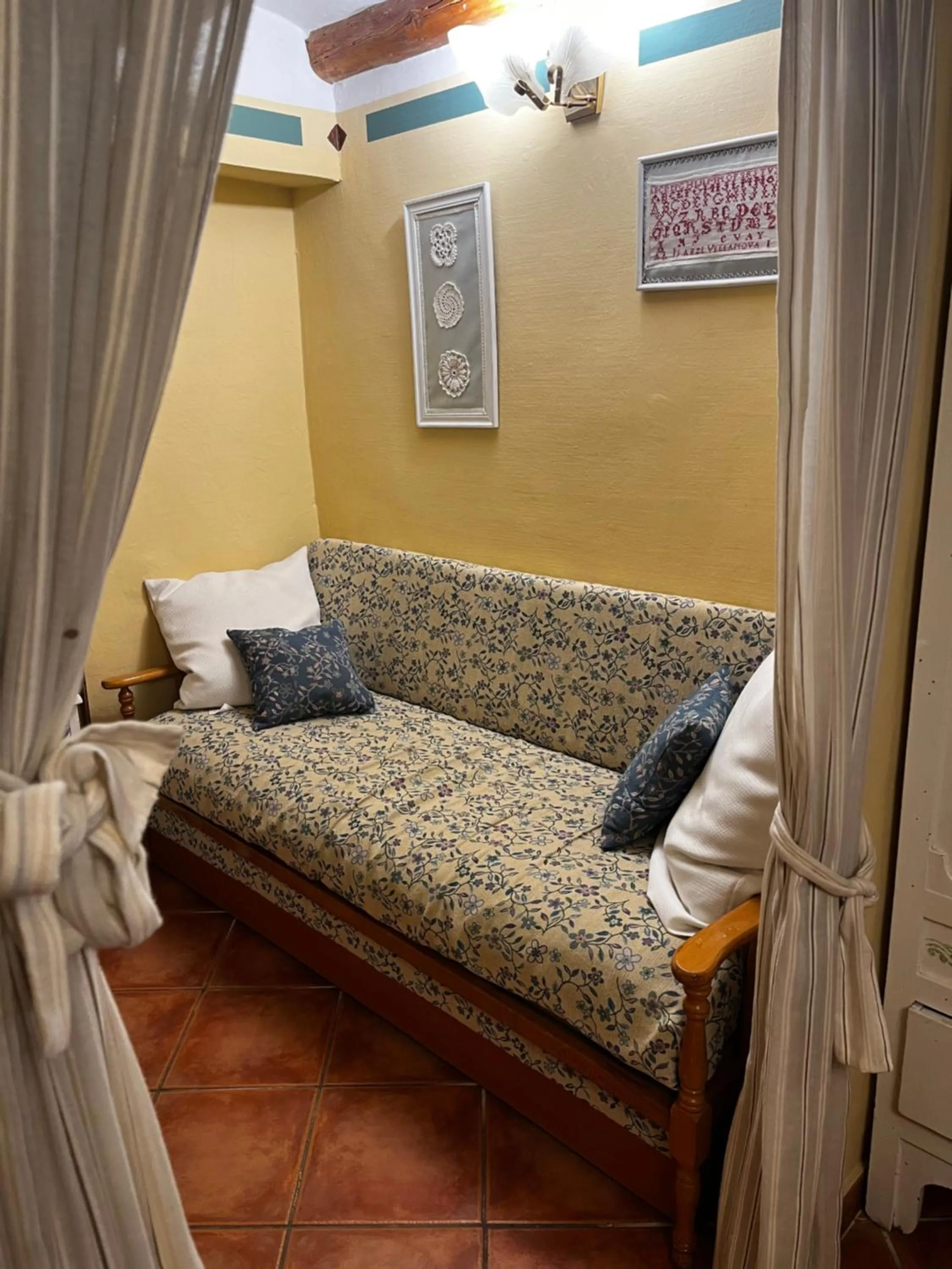 Photo of the whole room in Hotel Casa de la Fuente