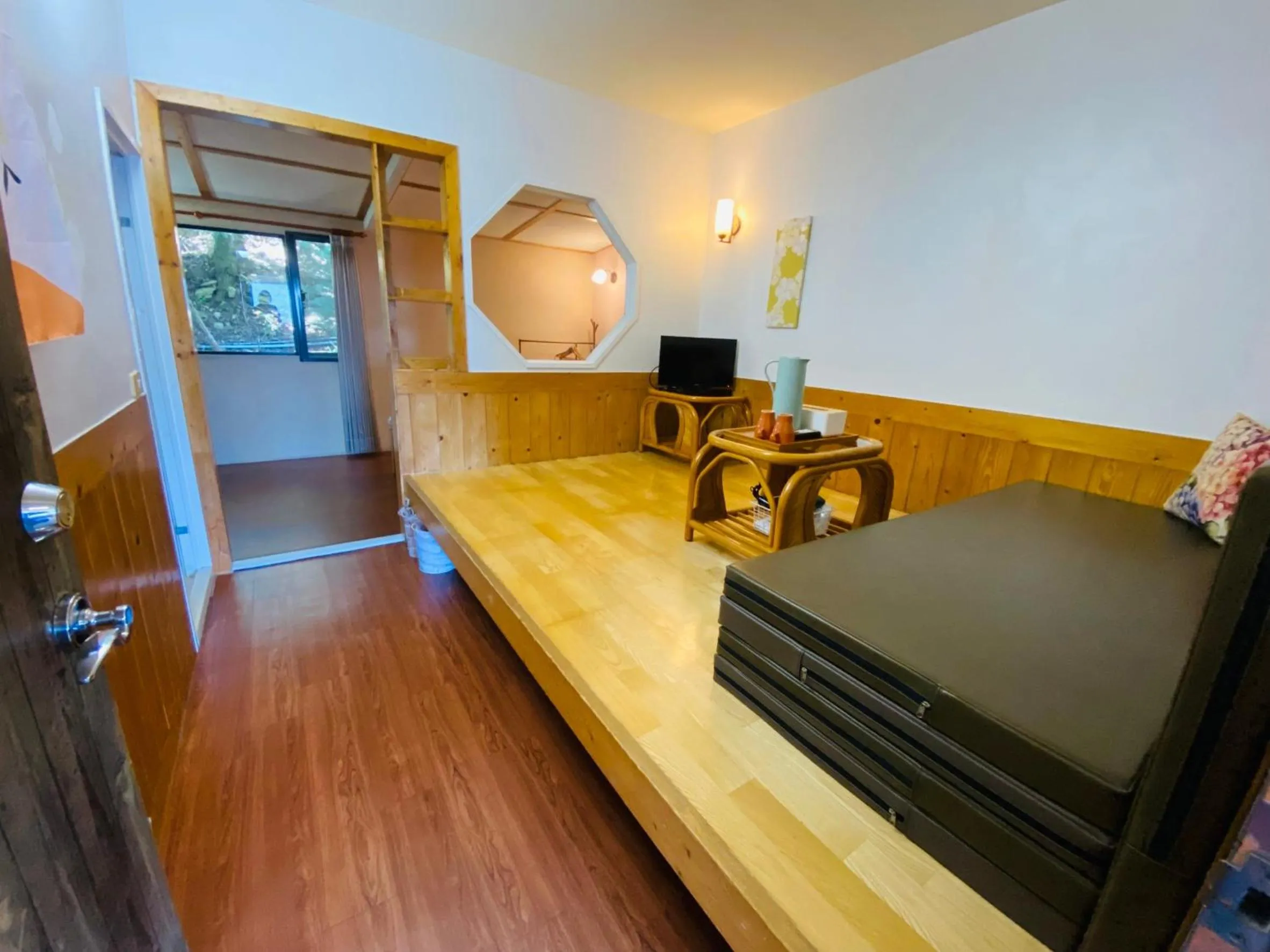 Shan Shui-Yuan Vege Guest House