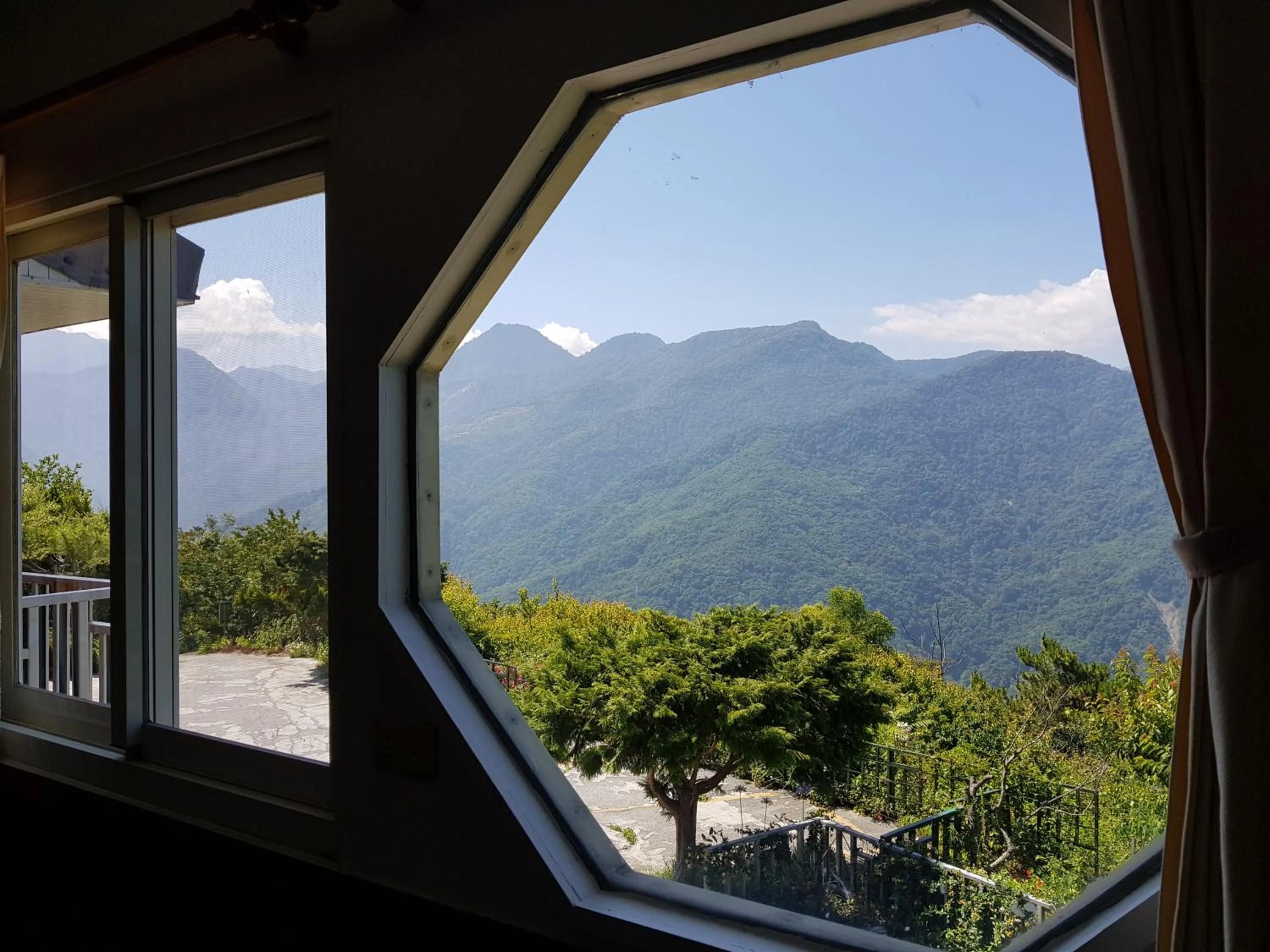 Shan Shui-Yuan Vege Guest House