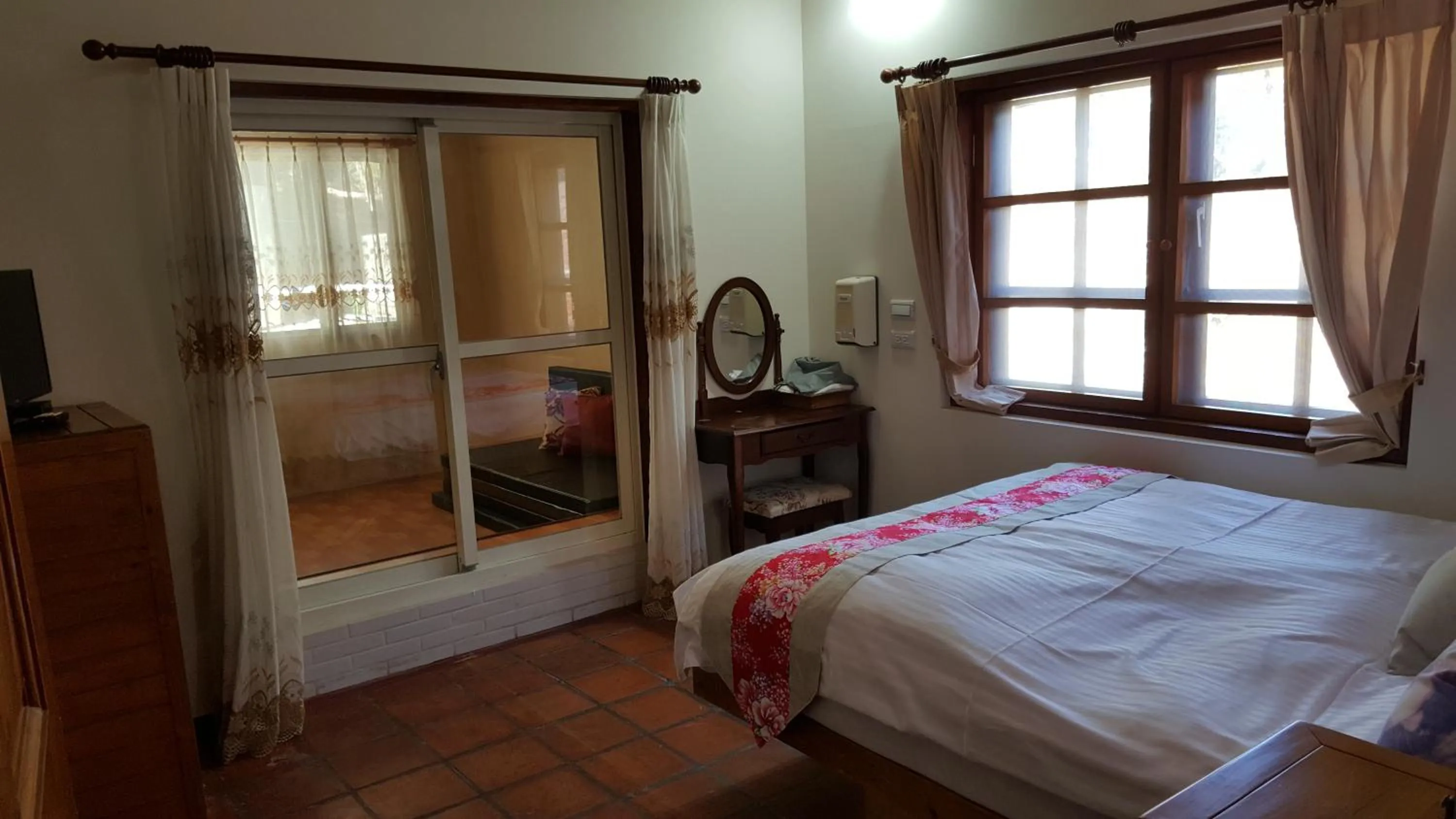 Bed in Shan Shui-Yuan Vege Guest House