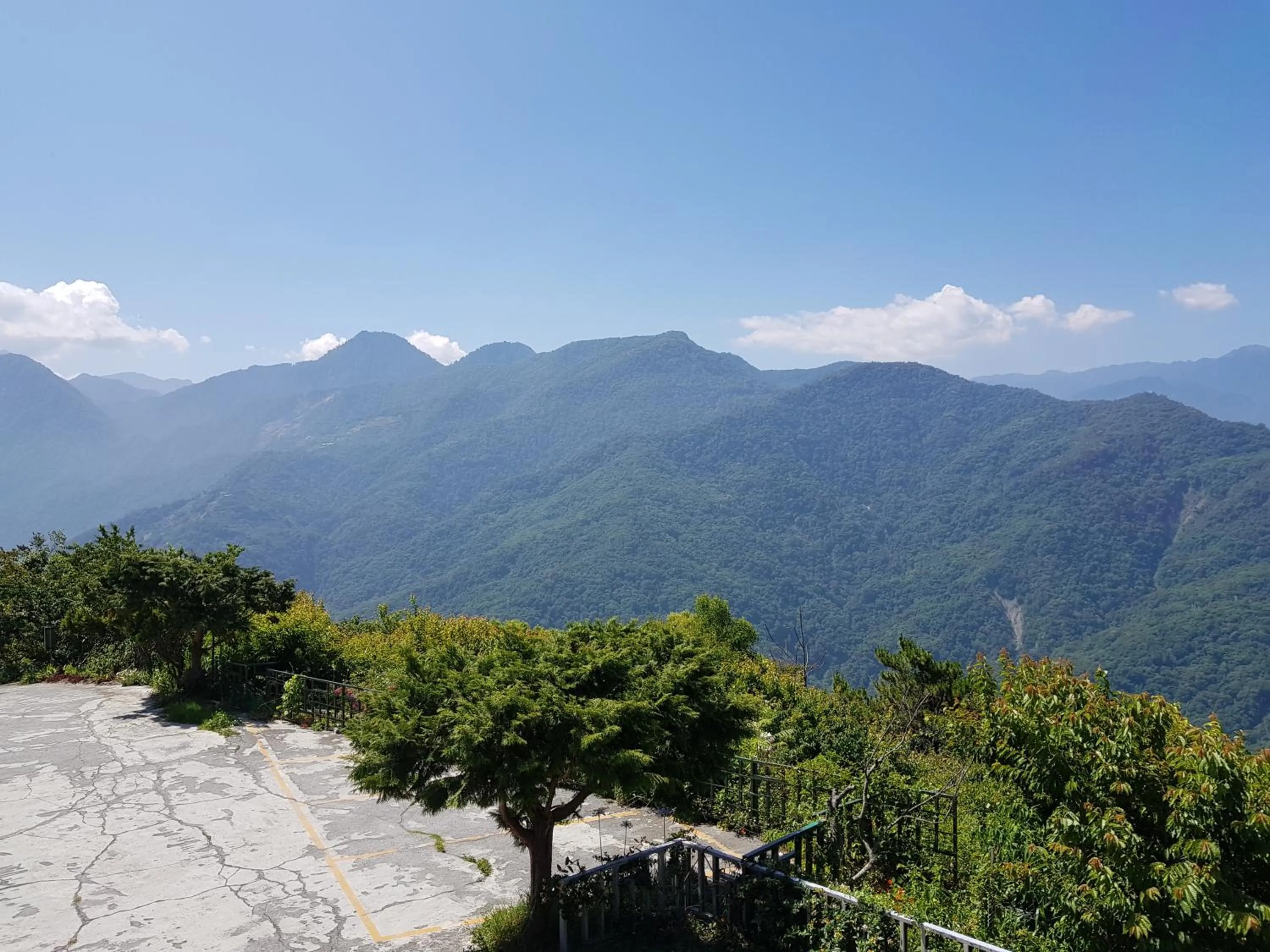 Shan Shui-Yuan Vege Guest House