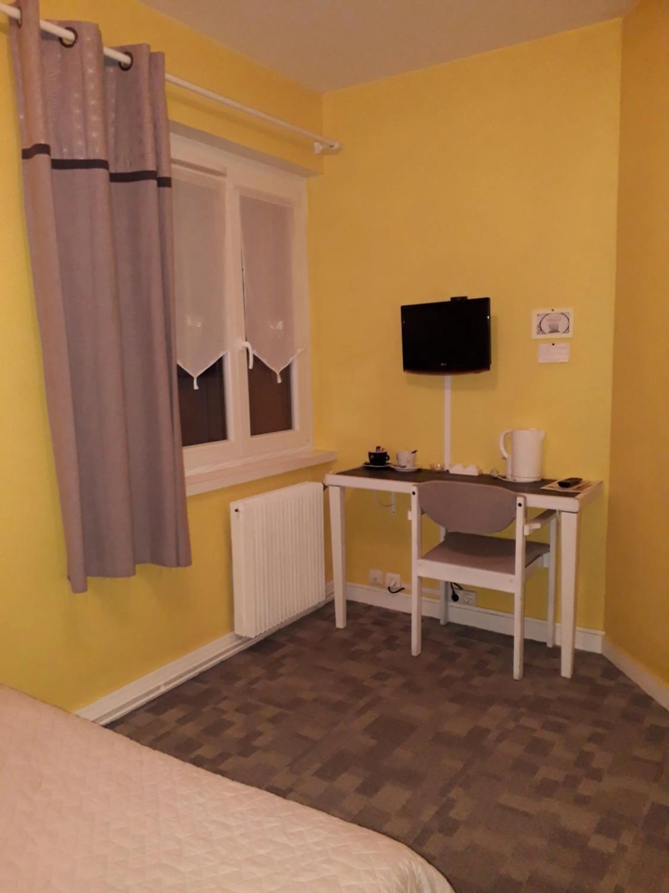 Seating area in Hotel Le Beauregard