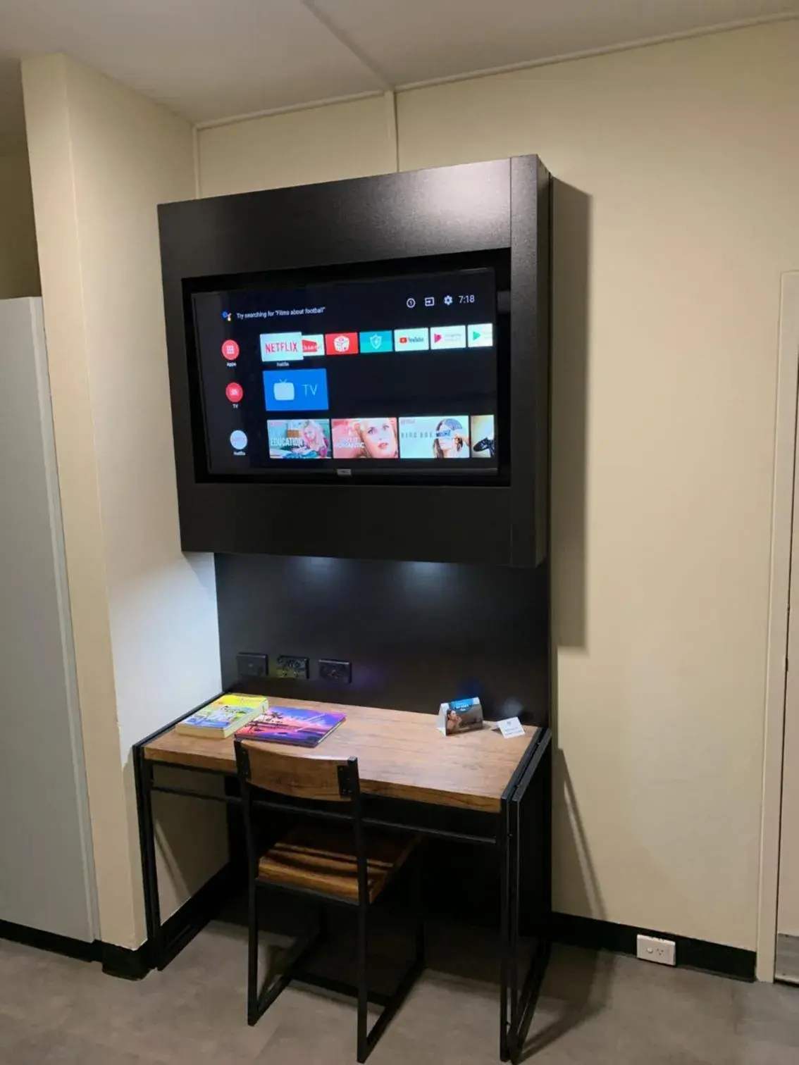 Deluxe Studio in The Stuart Hotel-Motel Deluxe Studio in The Stuart Hotel-Motel