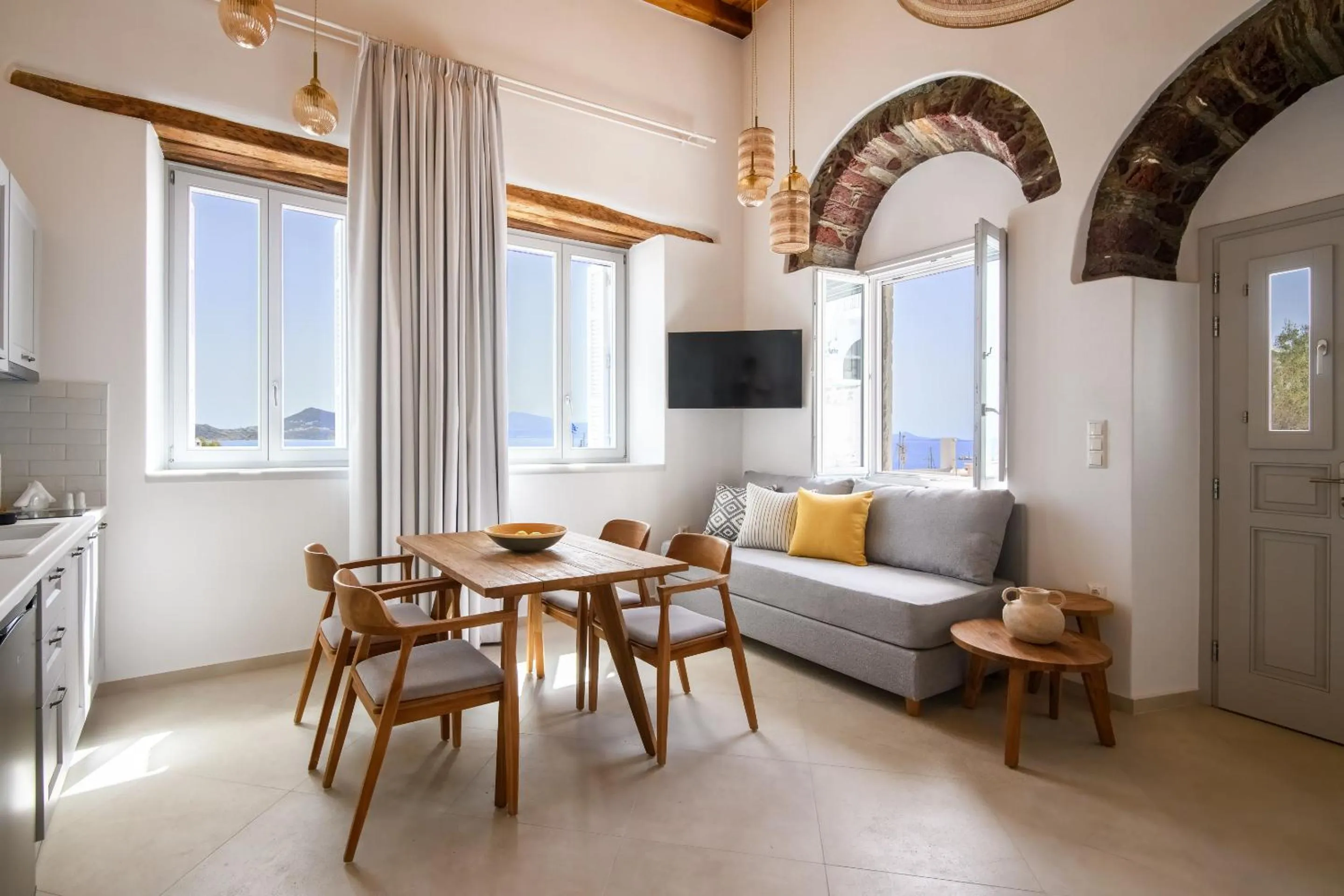 TV and multimedia in Castle Mansions