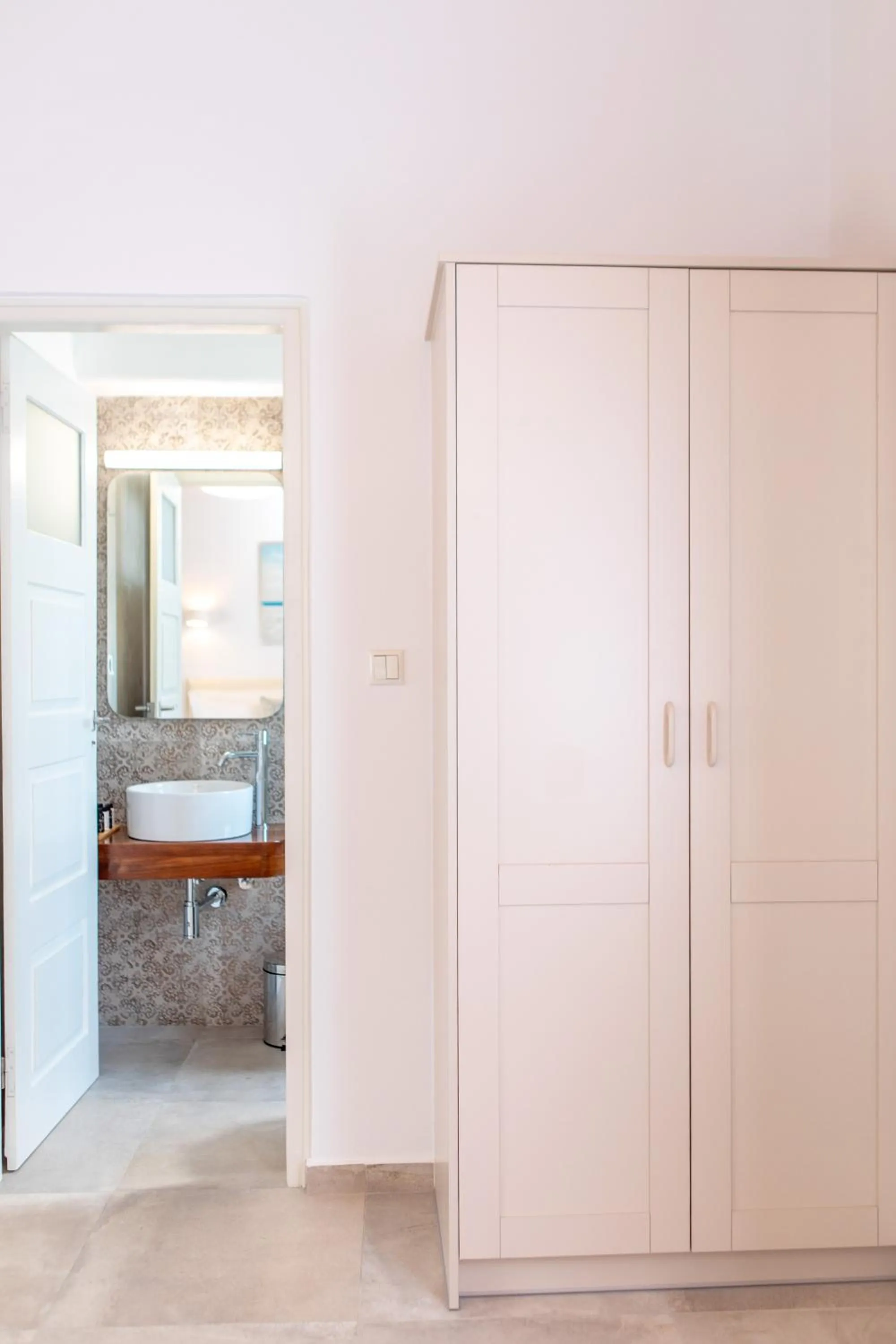 Bathroom in Castle Mansions