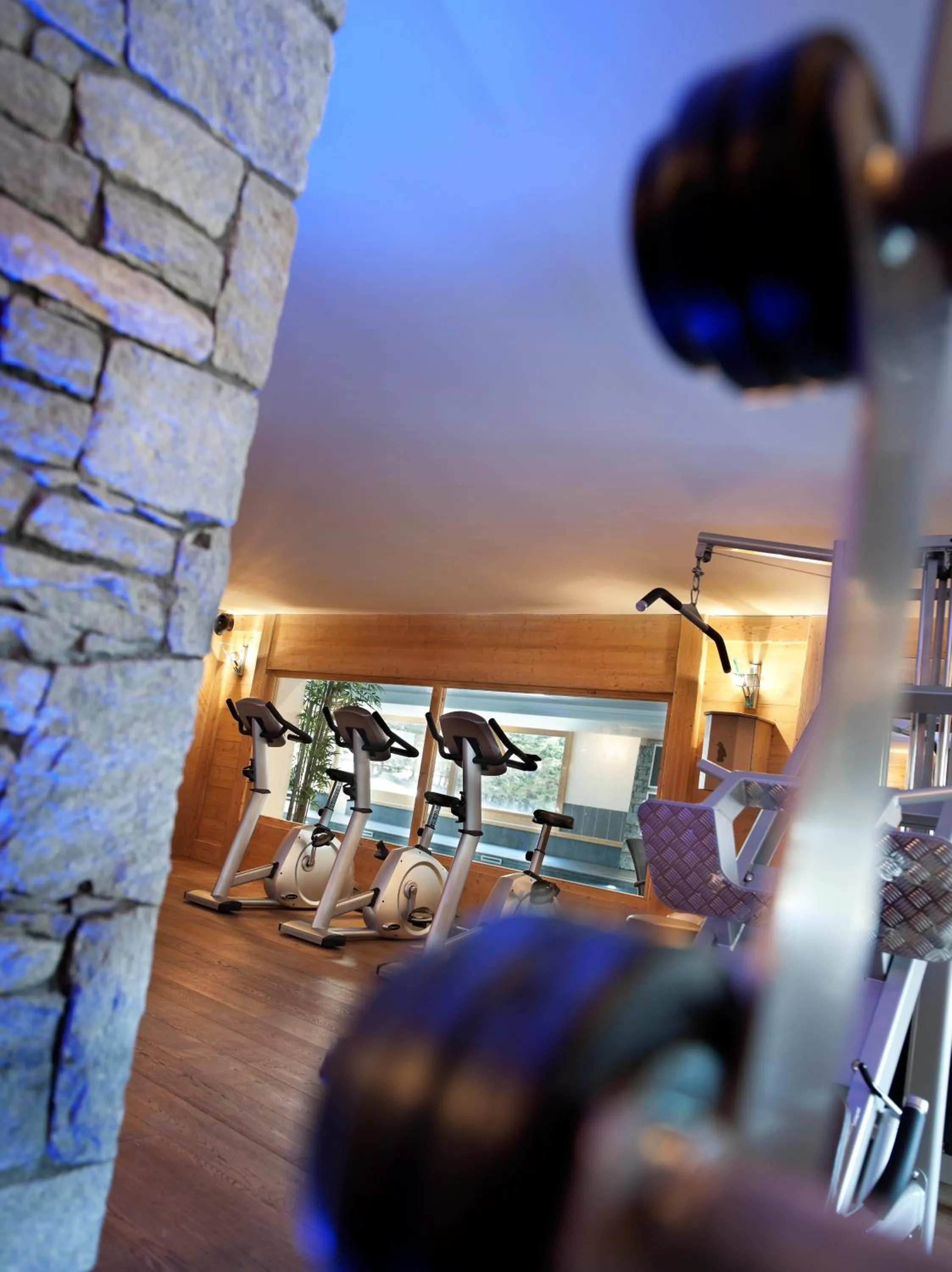 Fitness centre/facilities in CGH Résidences & Spas Les Chalets de Jouvence