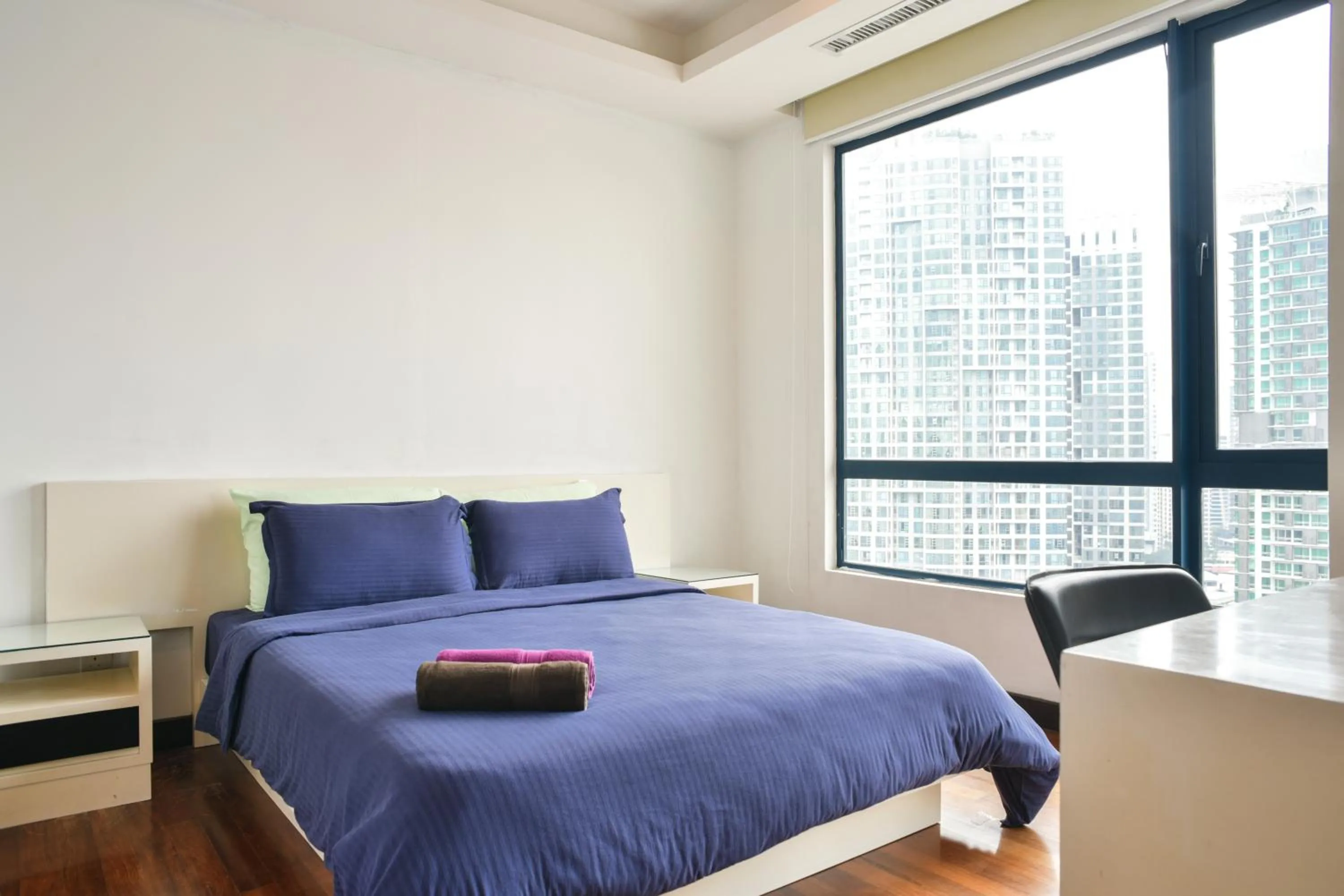 Bed in Casa Residency Apartment