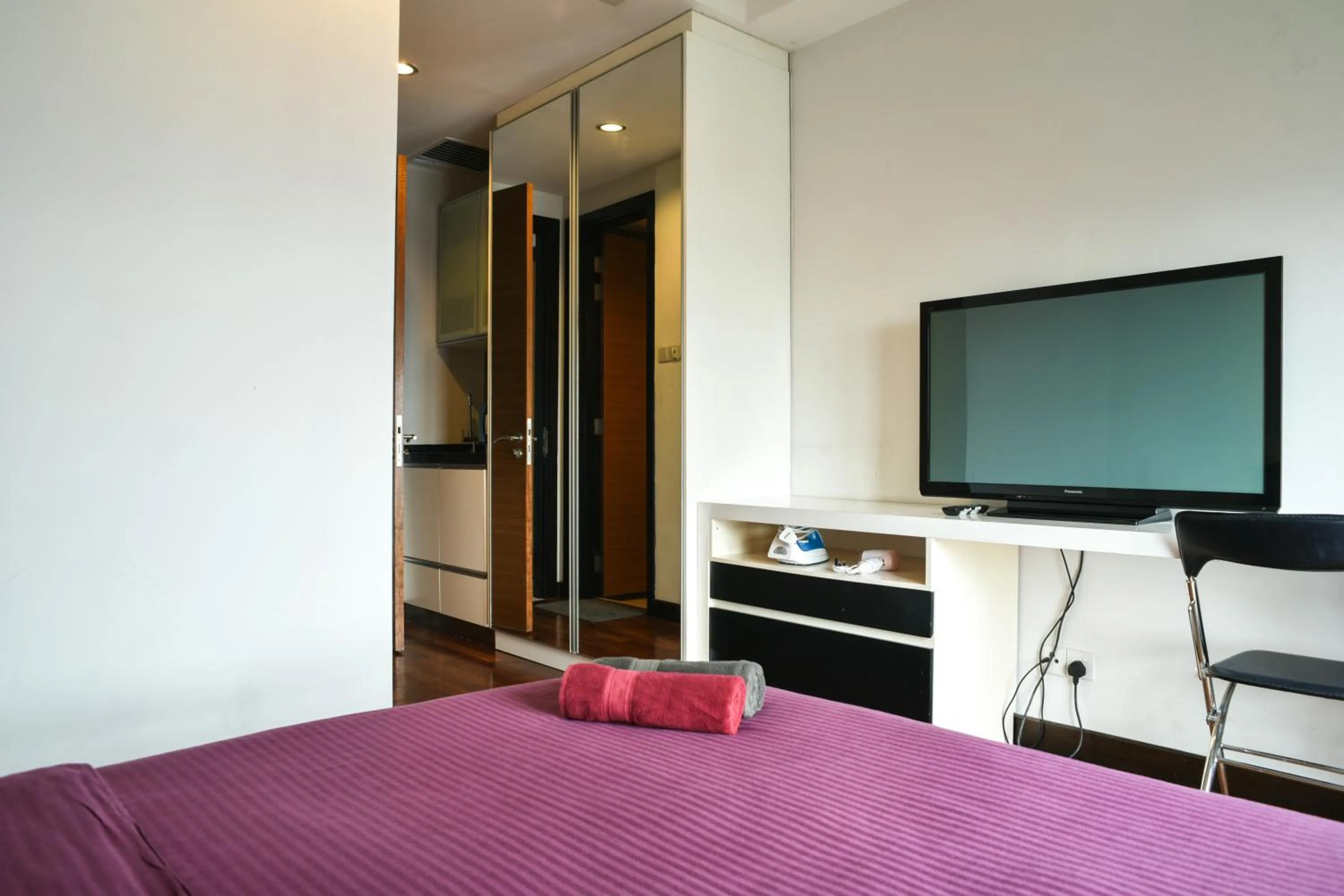 Bed in Casa Residency Apartment