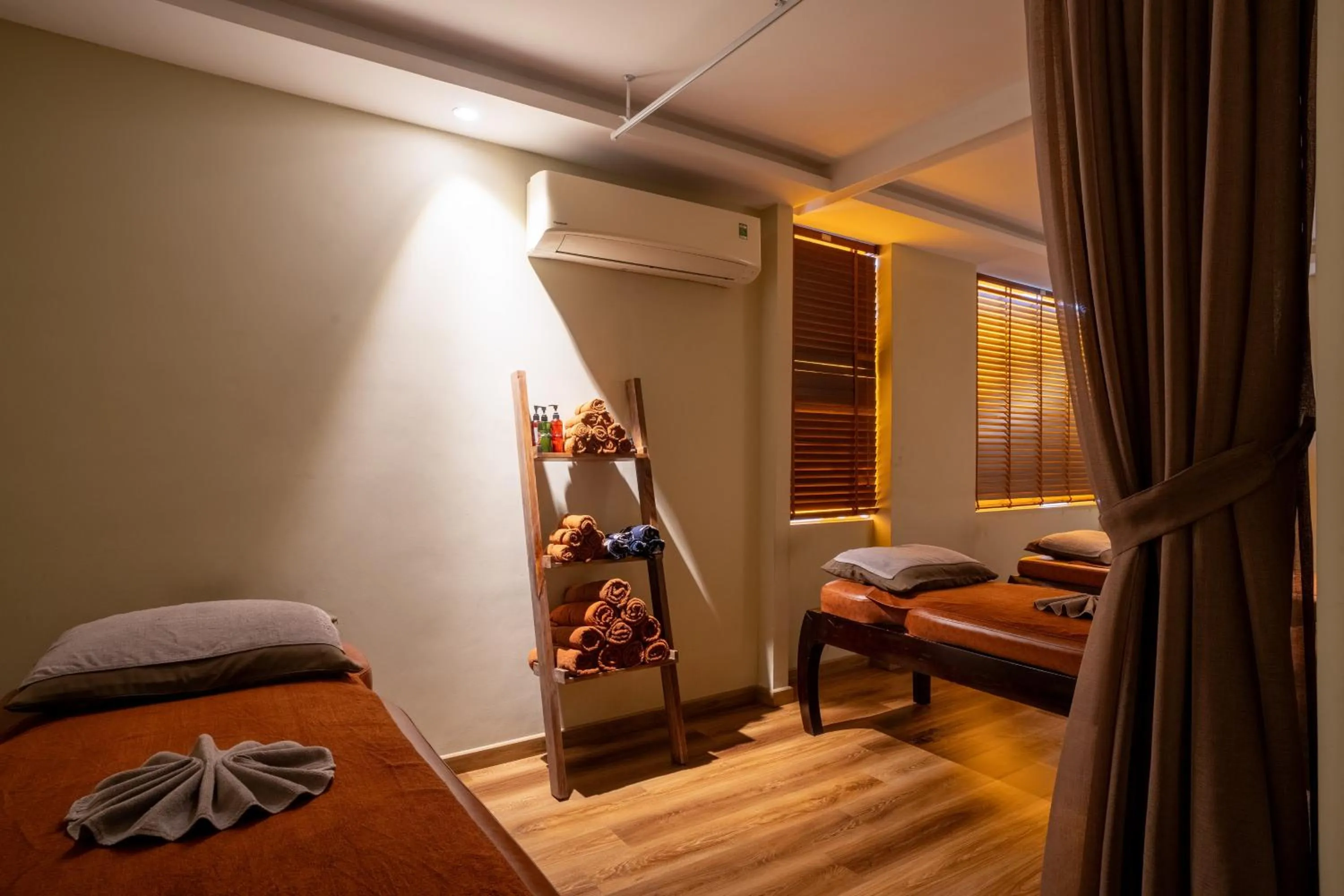 Massage, Bed in Alagon City Hotel & Spa