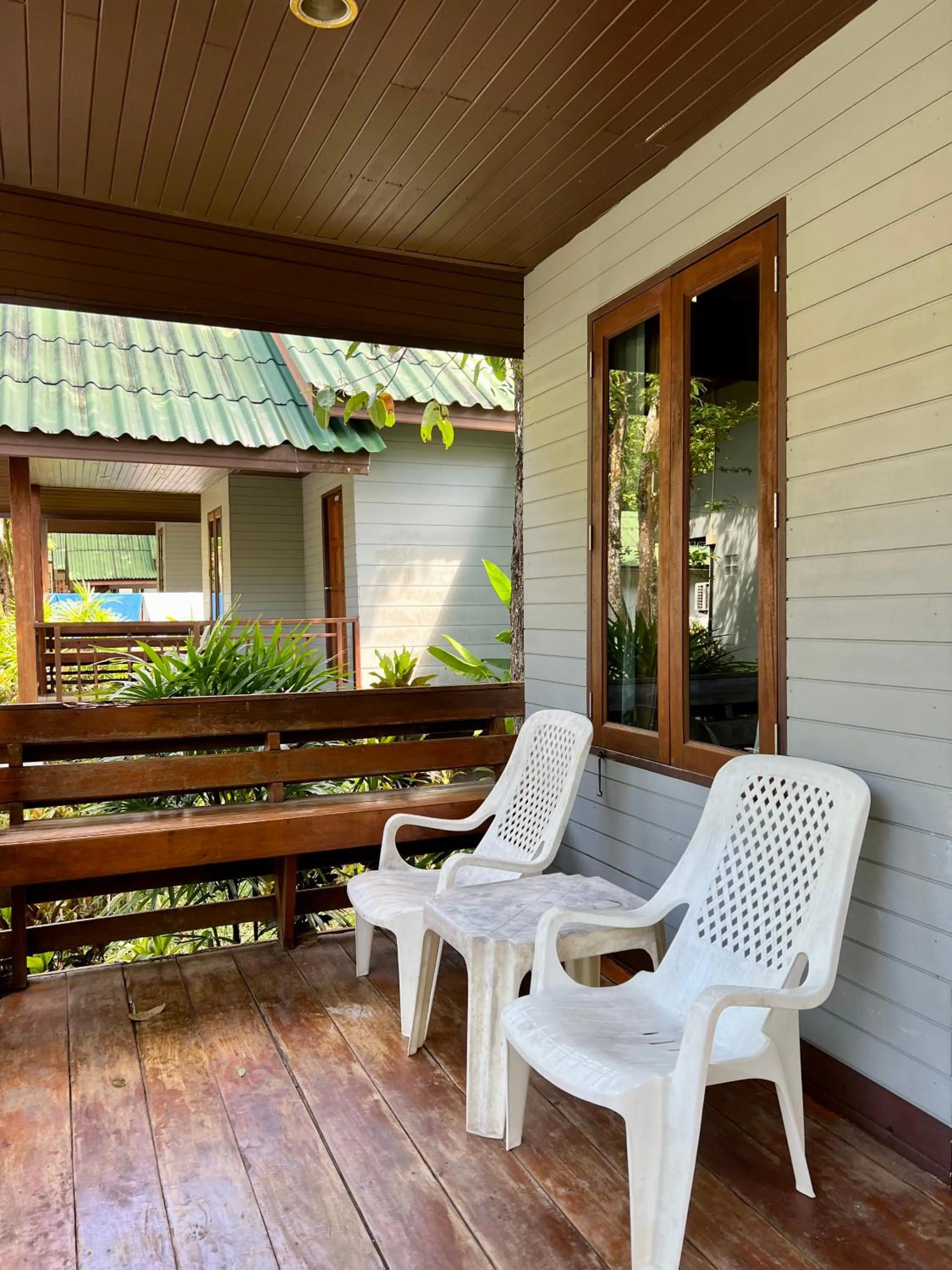 Patio in Dream Valley Resort, Tonsai Beach