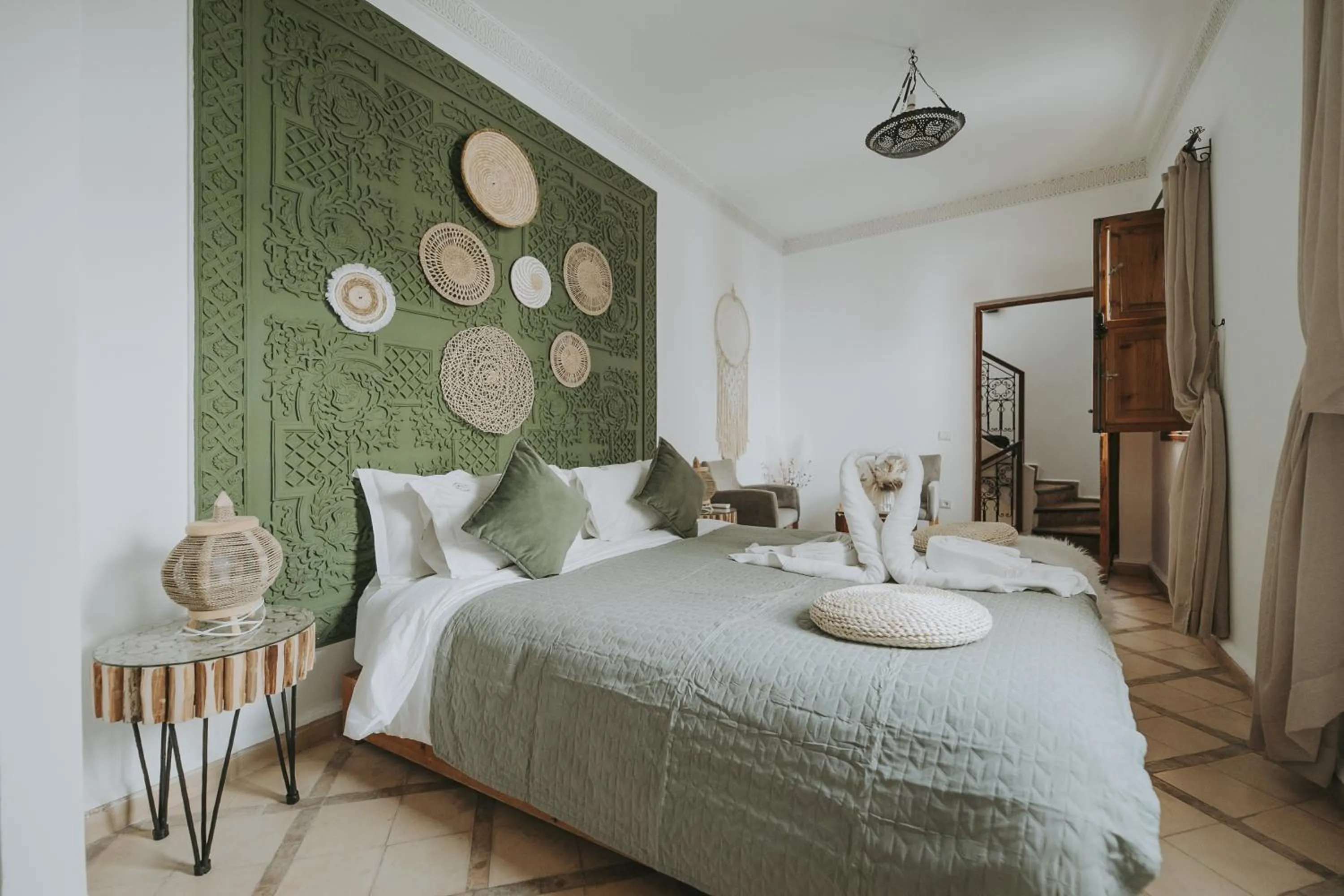 Photo of the whole room, Bed in Riad Dar Coram