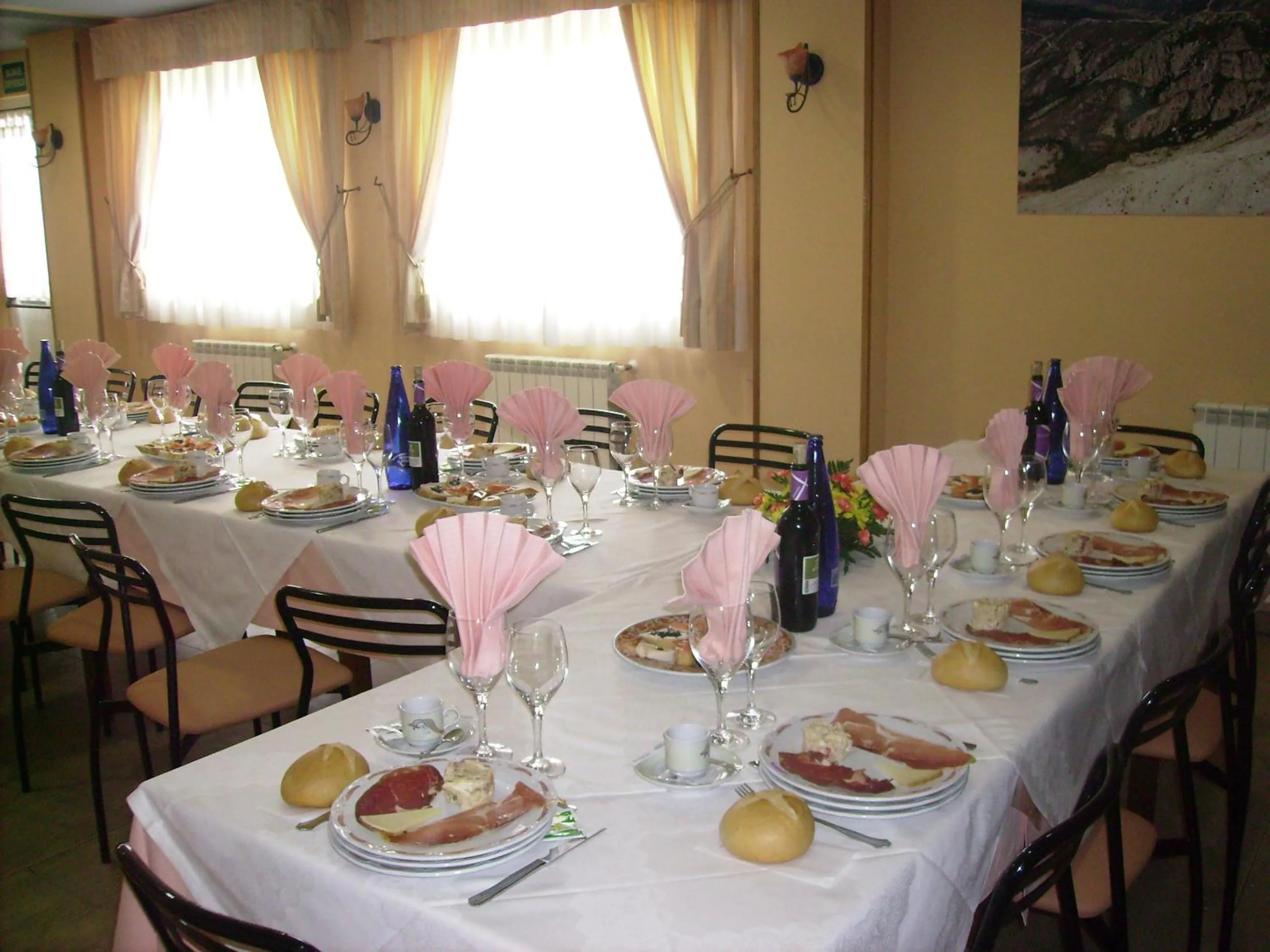 Restaurant/places to eat in Montaña Palentina