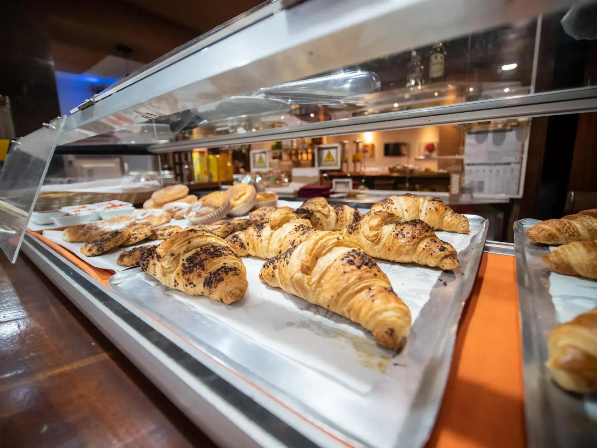 Lounge or bar in Hotel Castilla Lounge or bar in Hotel Castilla