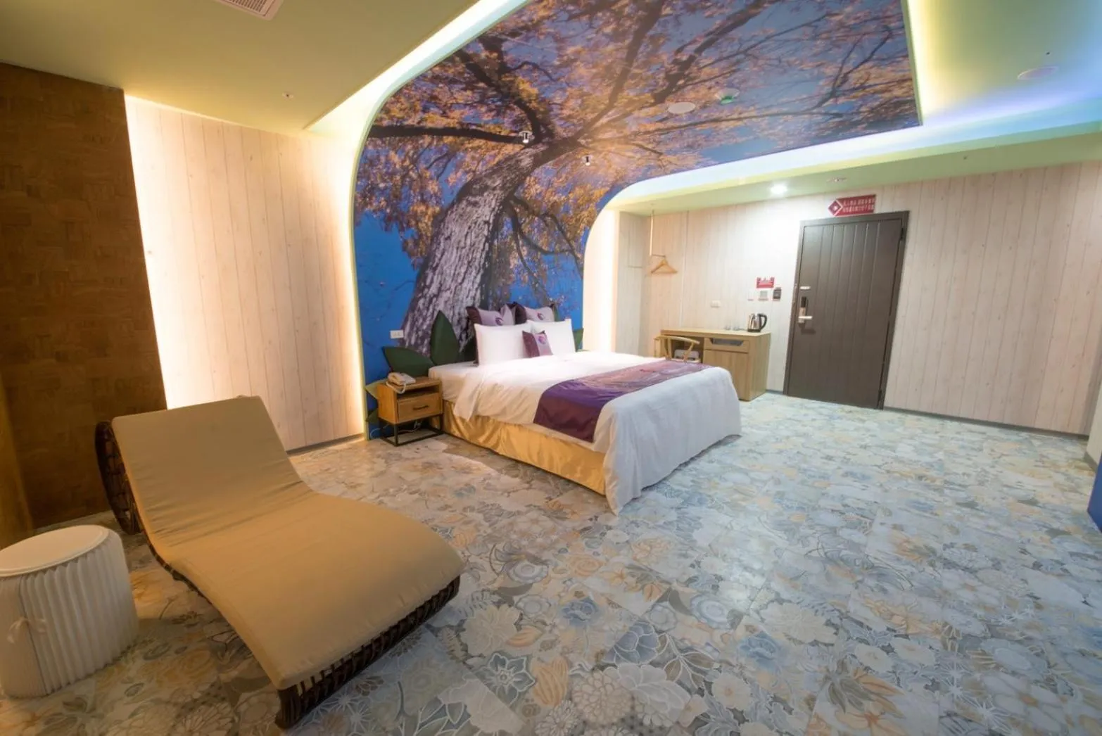 Bed in Ting-Shuai Motel