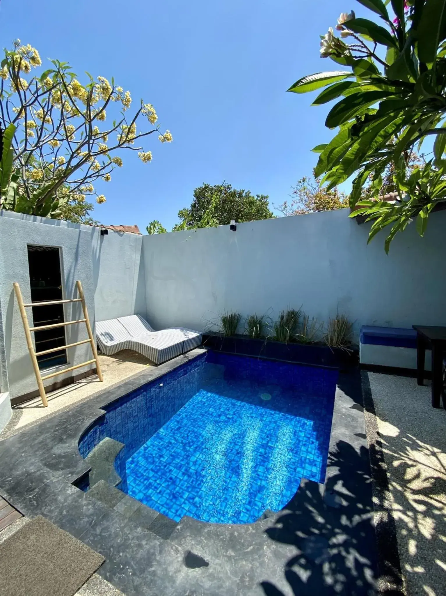 Stay Shark Villas Gili Air Stay Shark Villas Gili Air