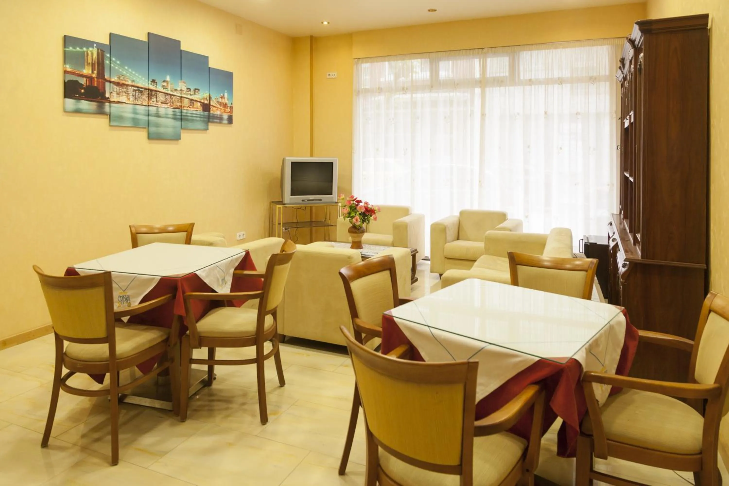 Living room in Hotel Cristal 1