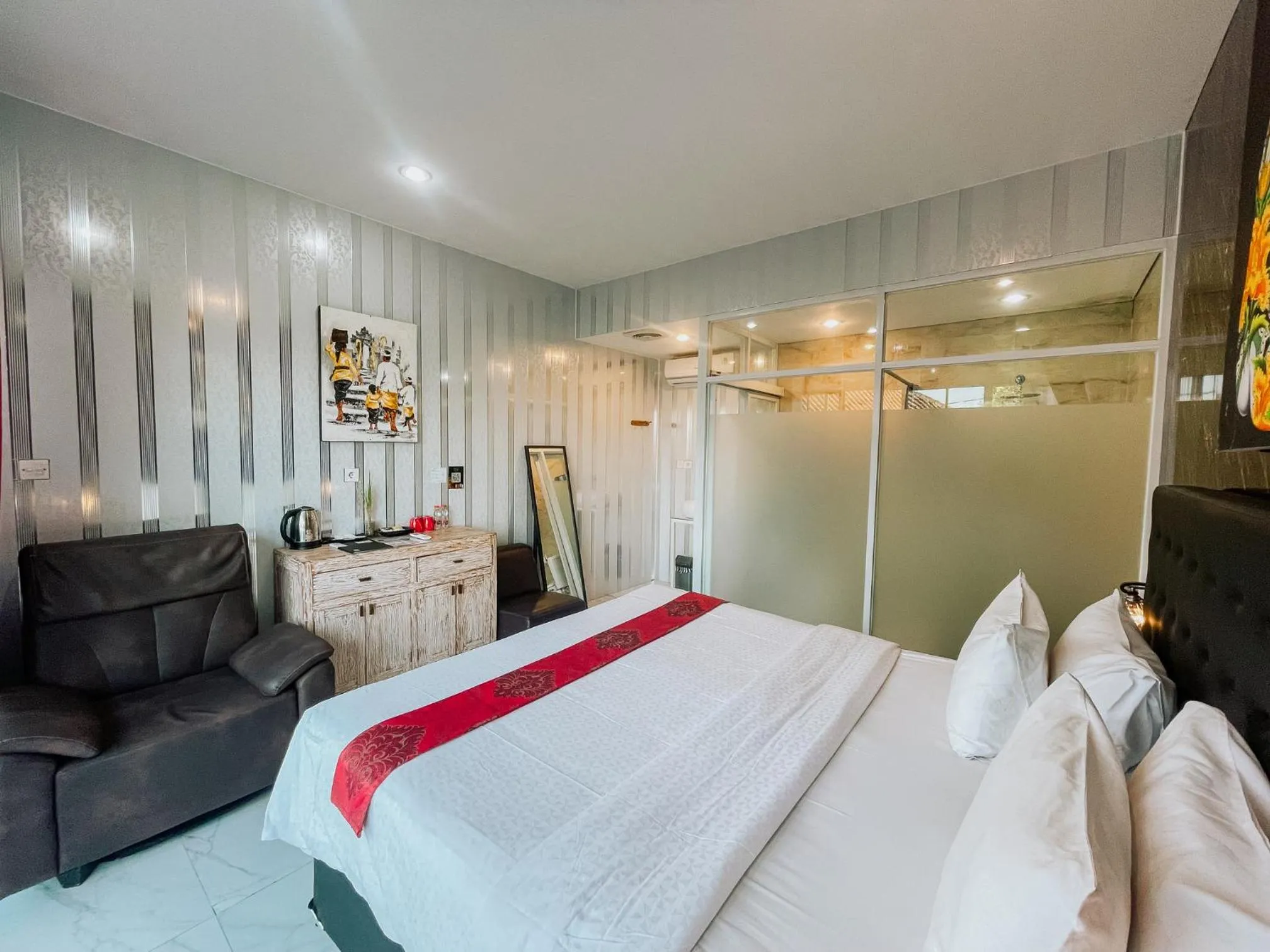 Bedroom, Bed in Bhuana Agung Villa and Restaurant