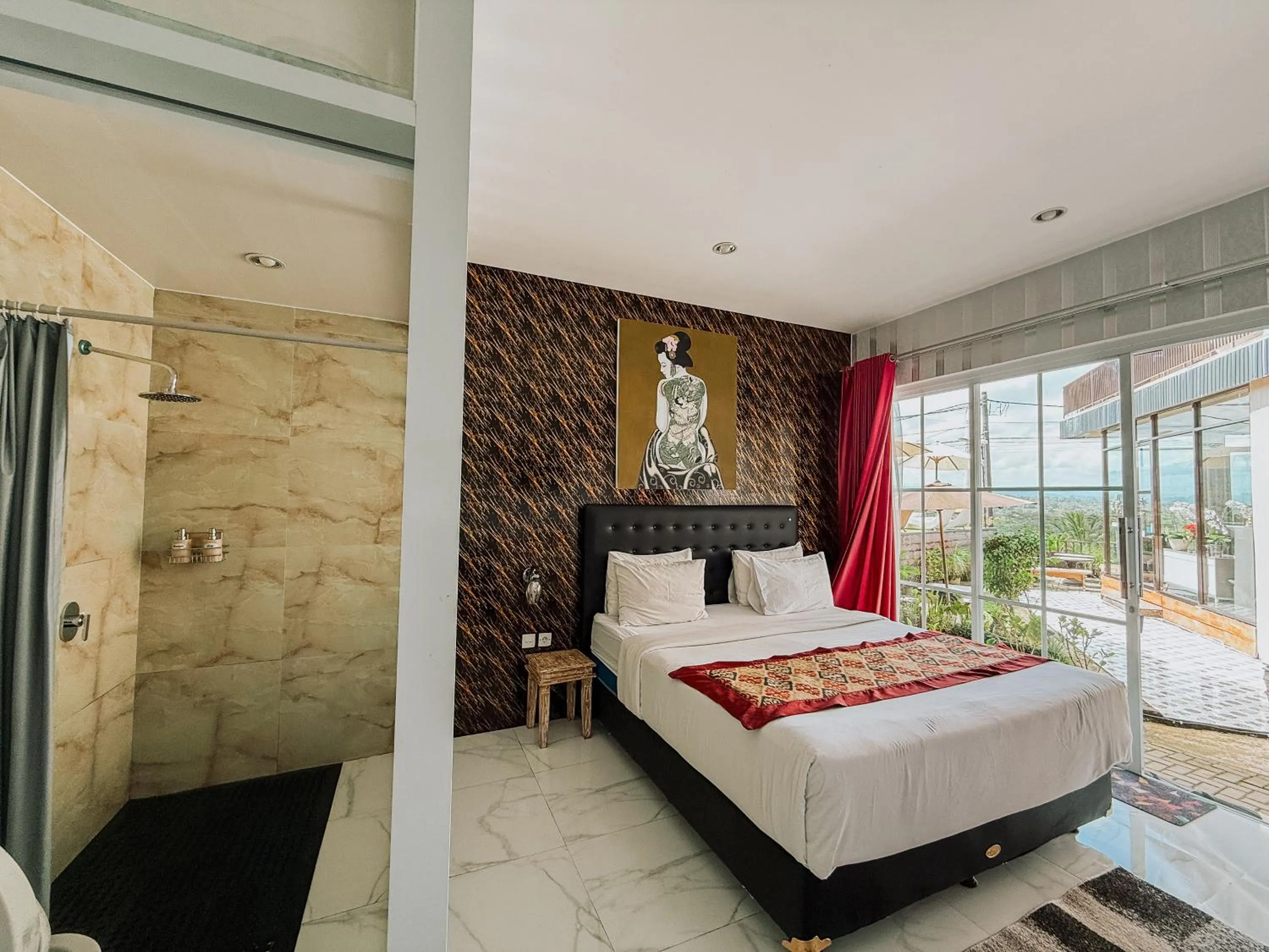 Bed in Bhuana Agung Villa and Restaurant