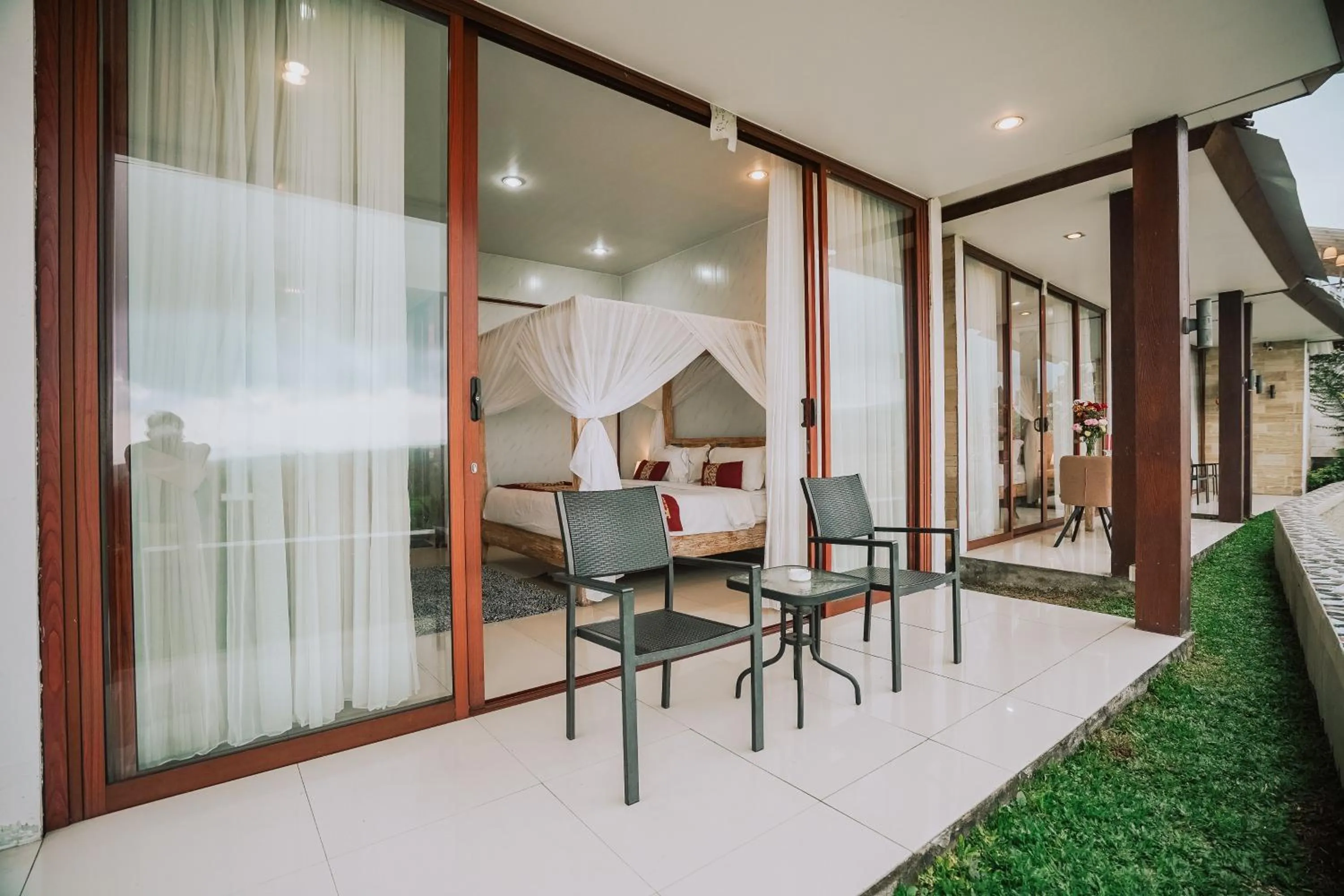 Seating area in Bhuana Agung Villa and Restaurant