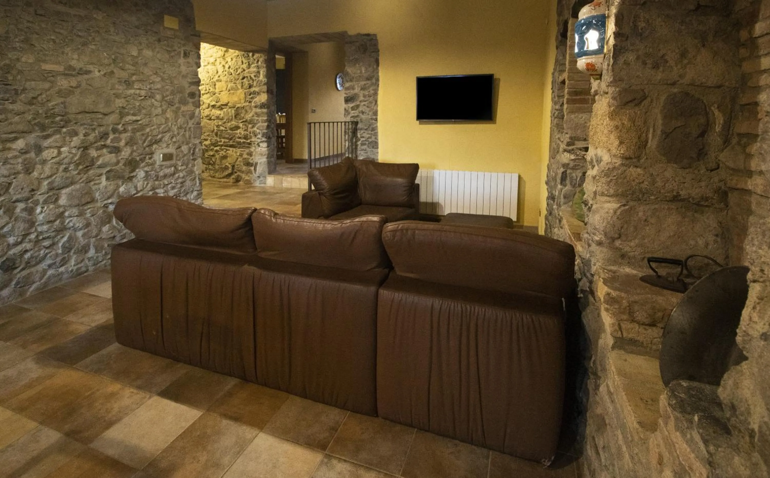 TV and multimedia in Can Dalemus