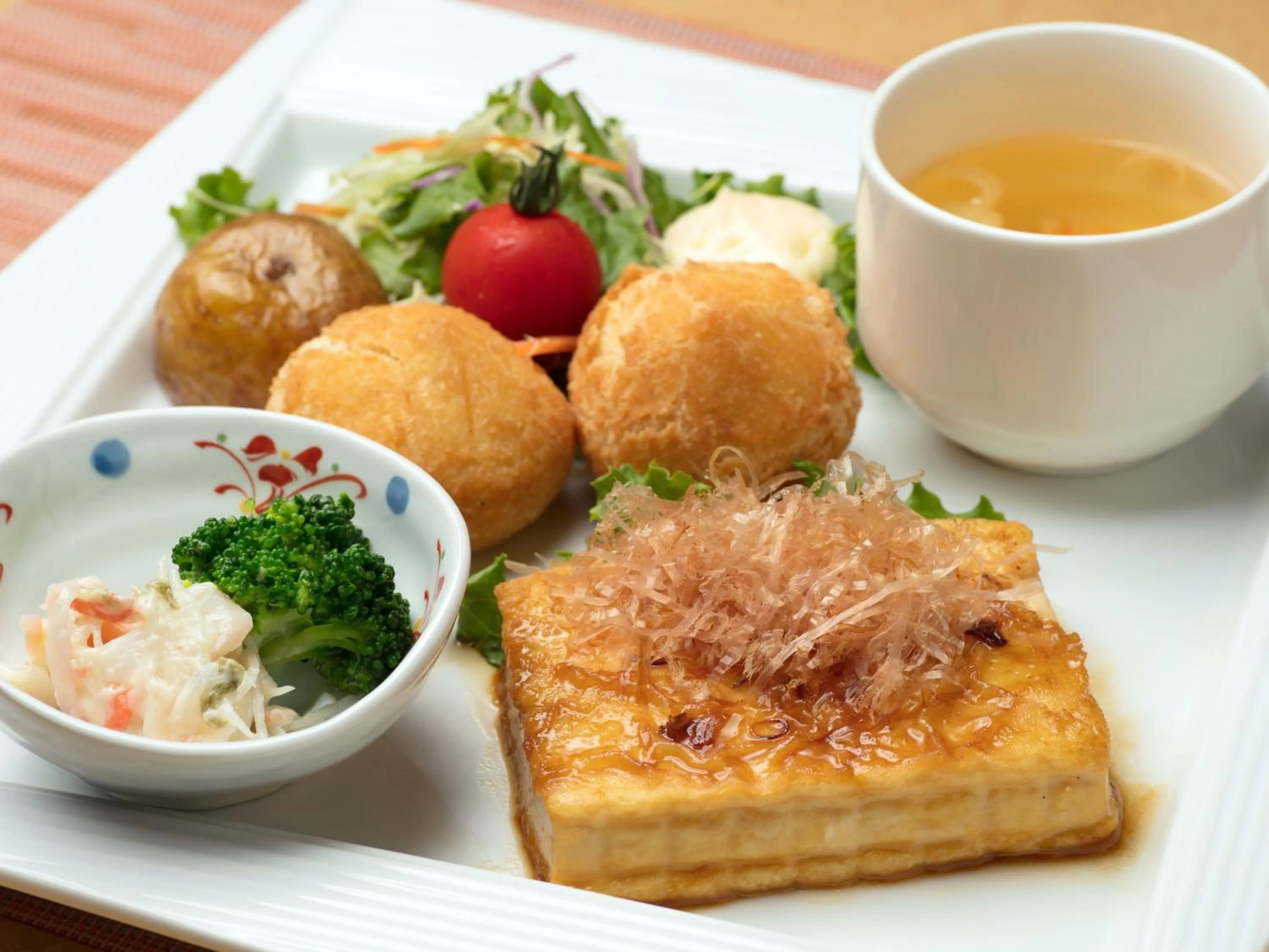 Food in Hotel Higashimokoto