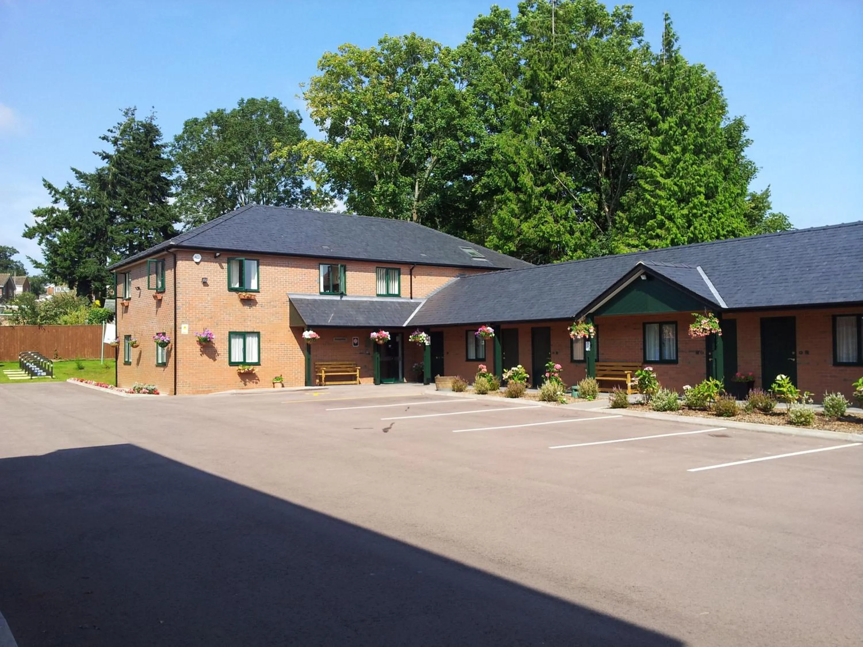 Property building in Deangate Motel