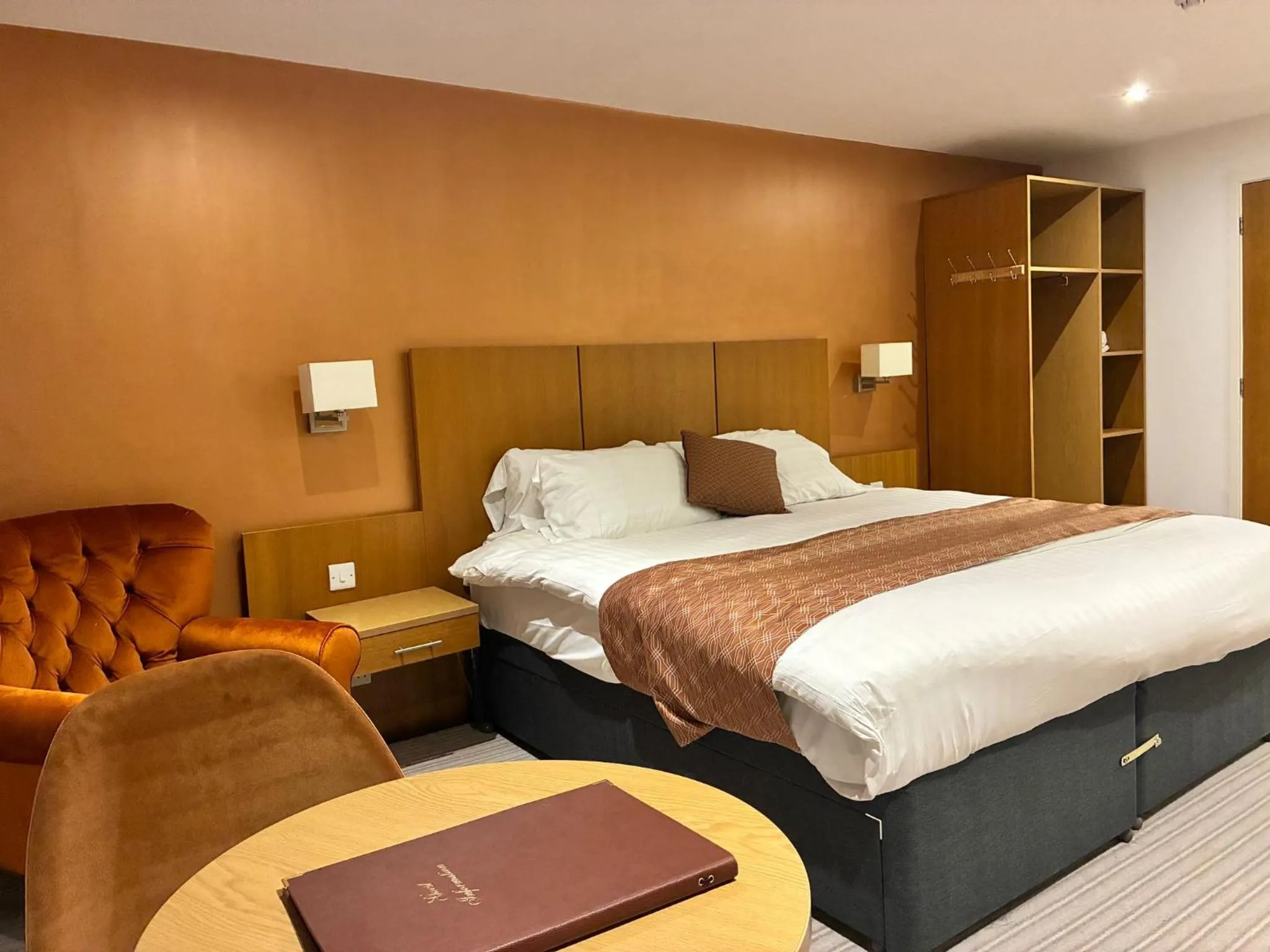 Bedroom, Bed in Deangate Motel