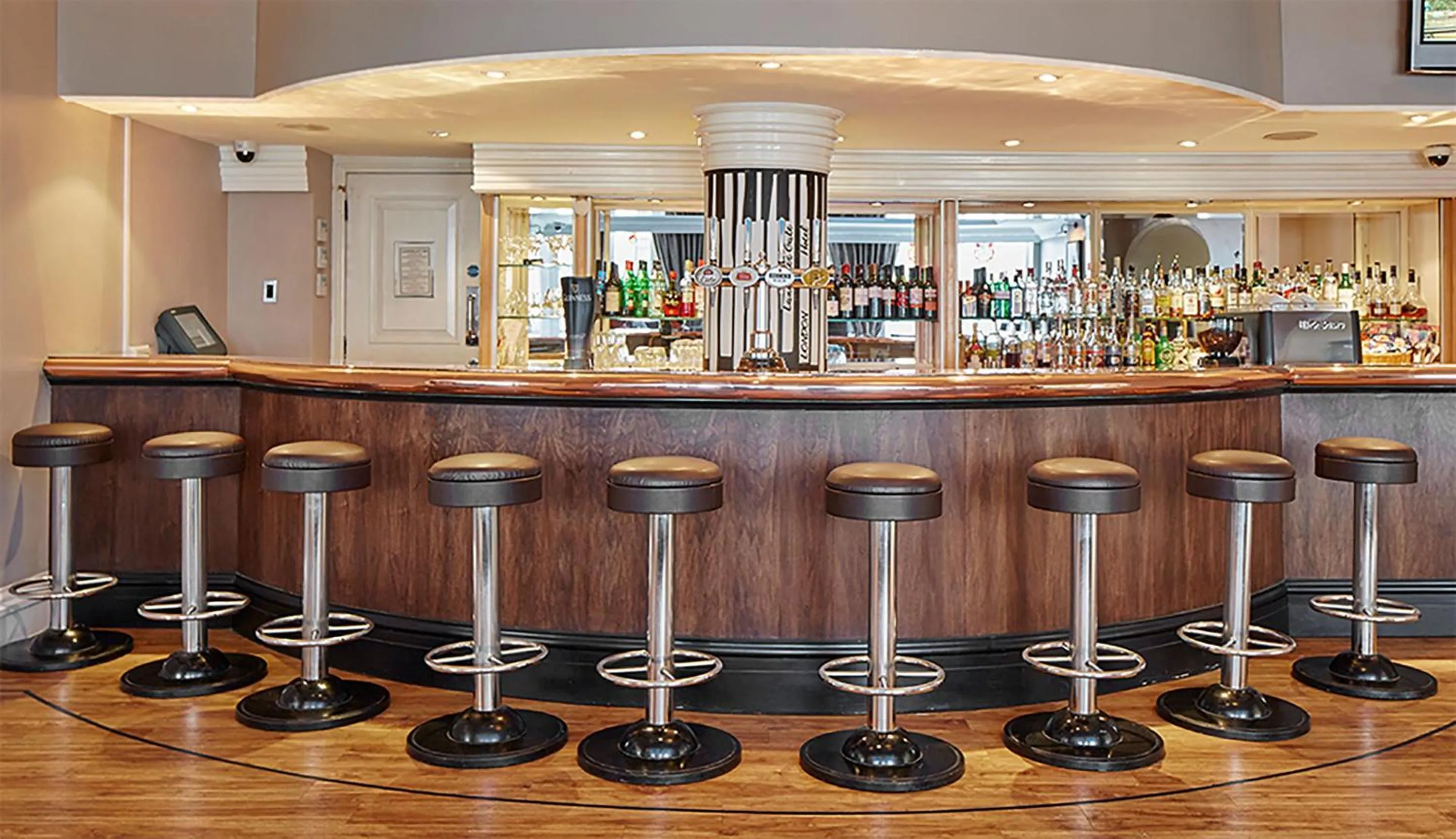 Lounge or bar in Lancaster Gate Hotel