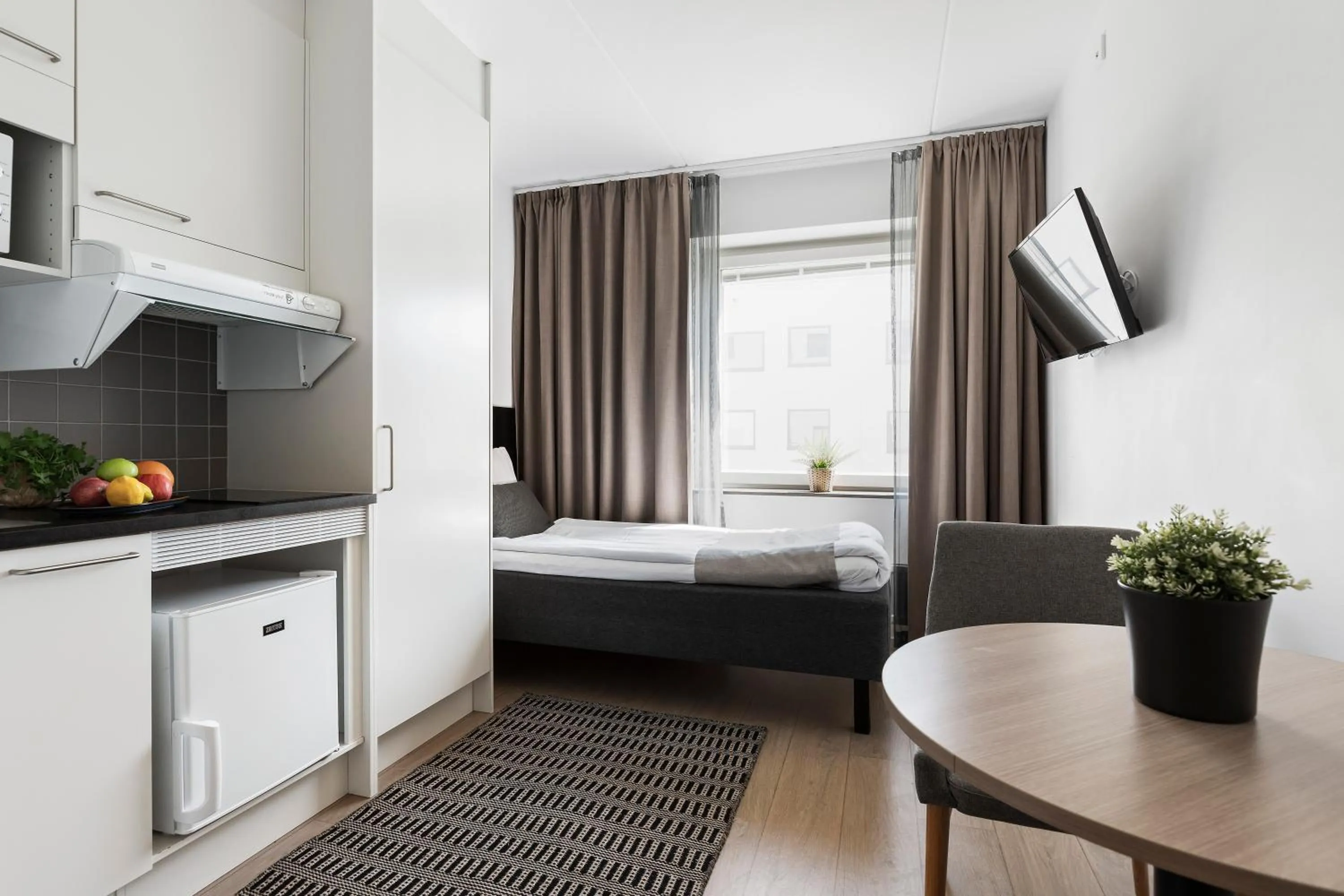 Bed in Forenom Hotel Flemingsberg - 10min from Älvsjö