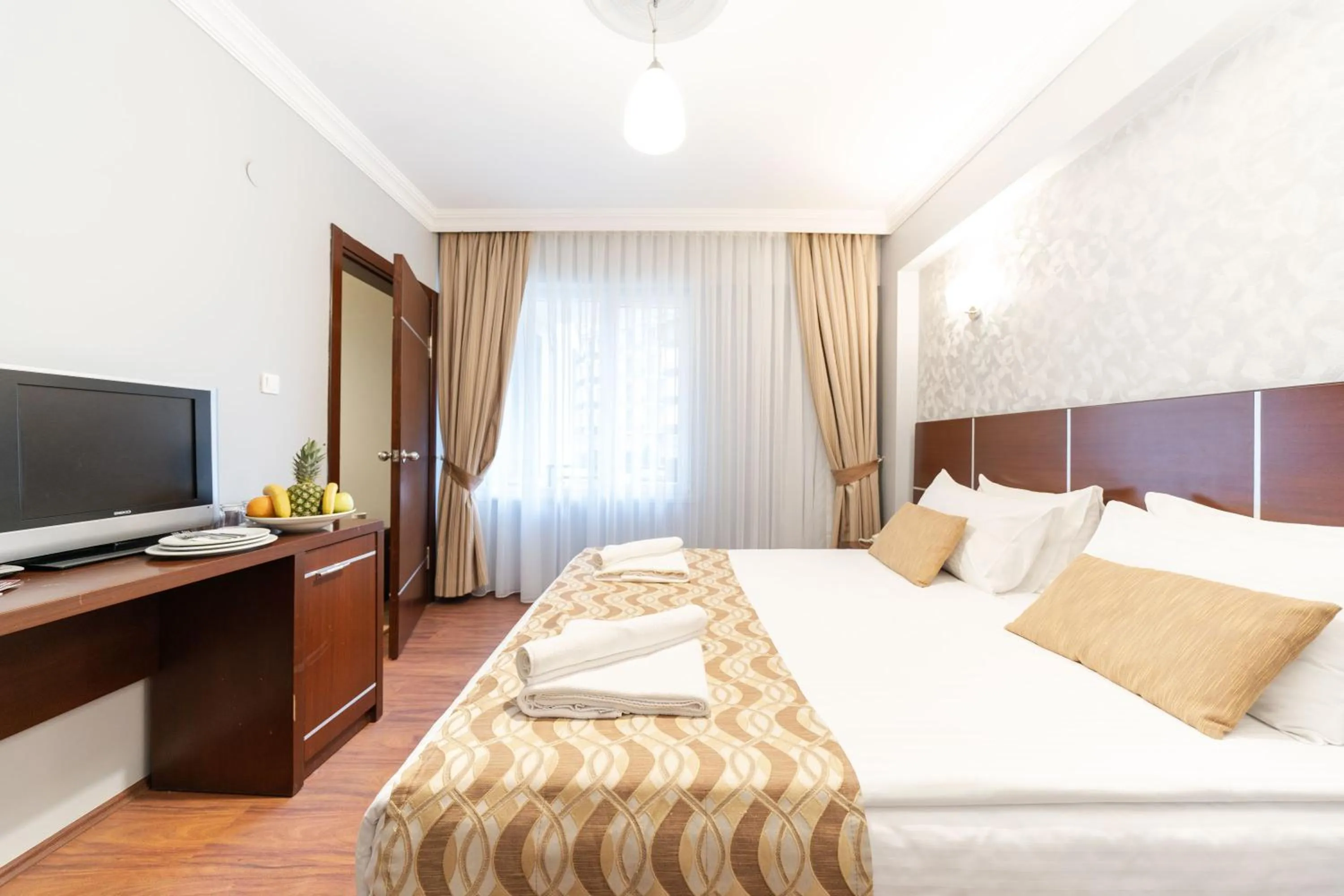 Bathroom, Bed in Ridos Thermal Hotel & Spa