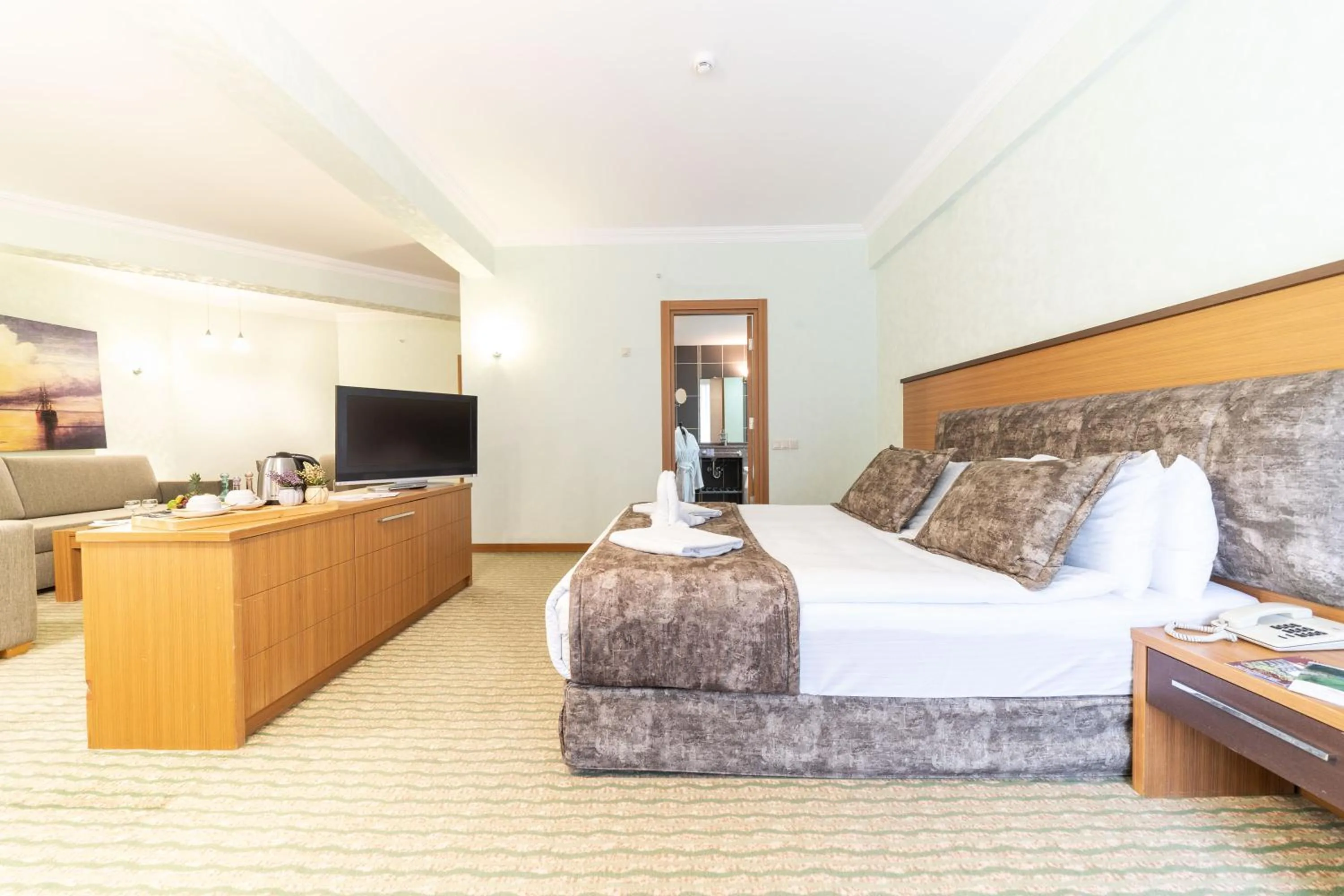 Bed in Ridos Thermal Hotel & Spa