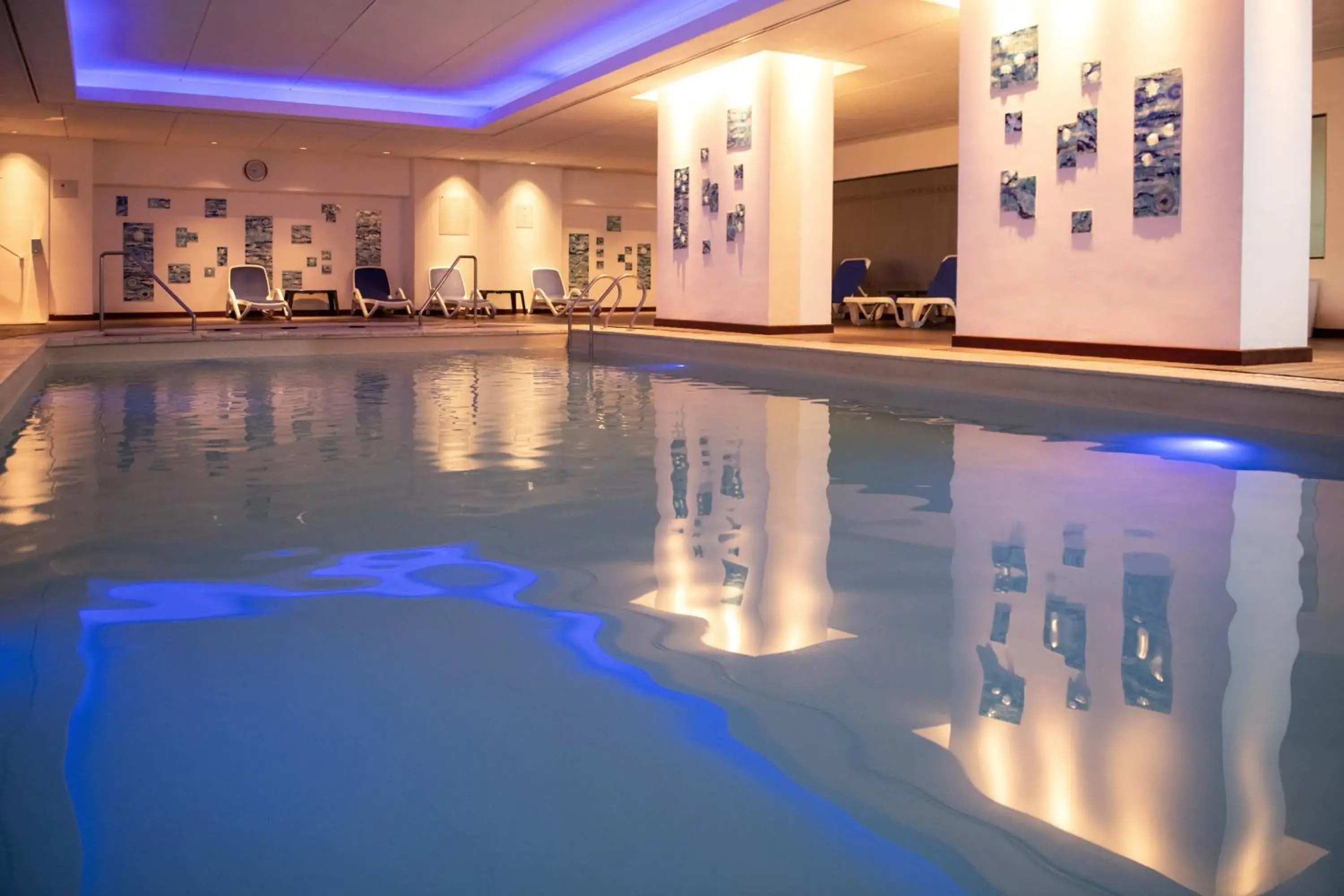 Swimming pool in Hotel Alejandro I - Affiliated by Meliá Swimming pool in Hotel Alejandro I - Affiliated by Meliá