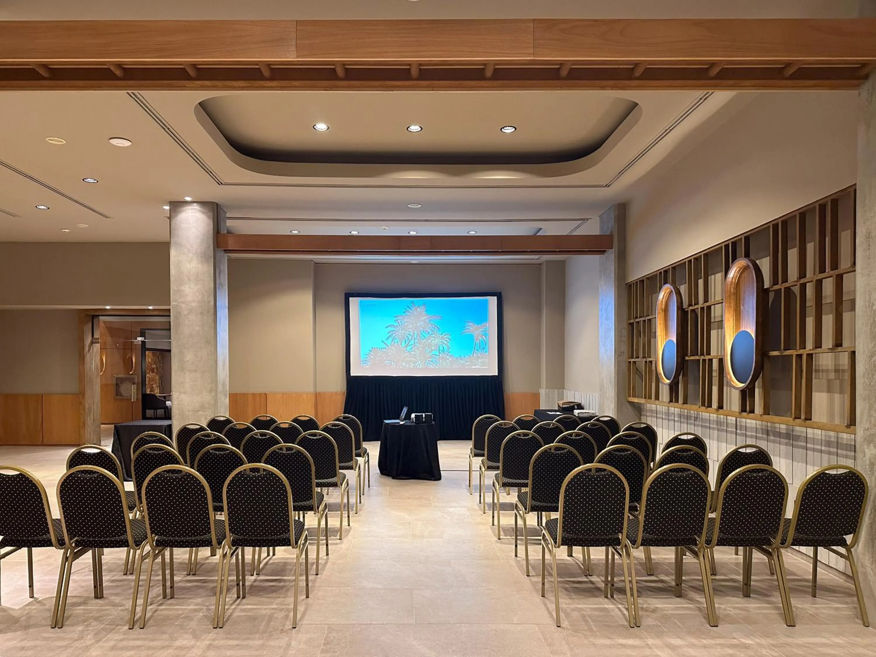 Meeting/conference room in Hotel Alejandro I - Affiliated by Meliá