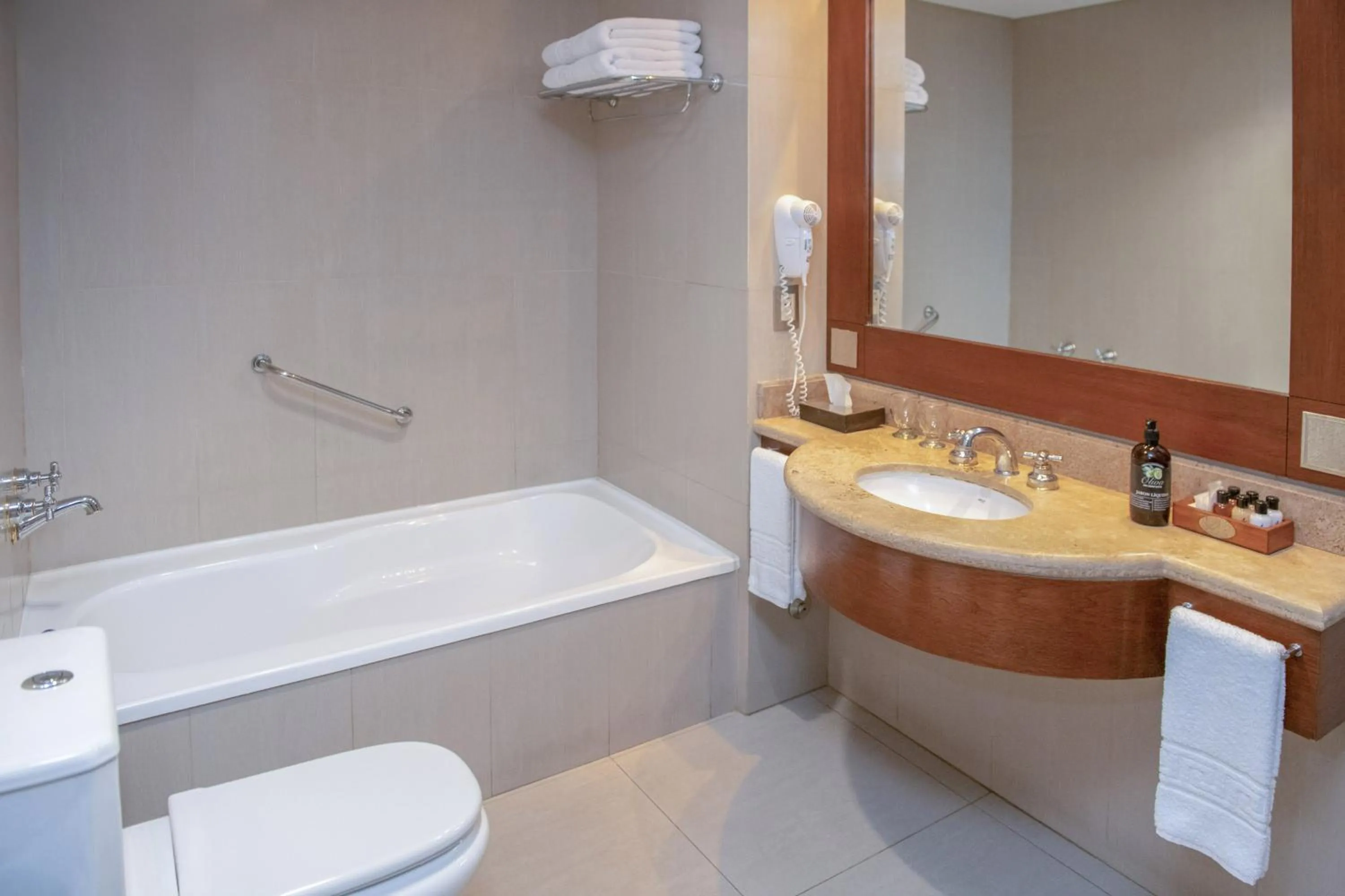 Bathroom in Hotel Alejandro I - Affiliated by Meliá