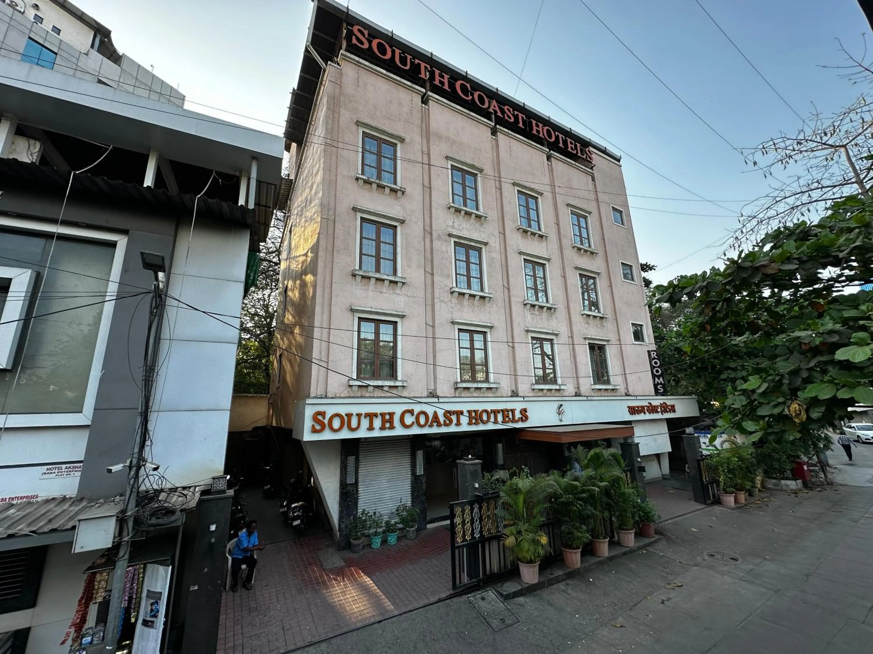 Property building in South Coast Hotel Wagle Estate Thane