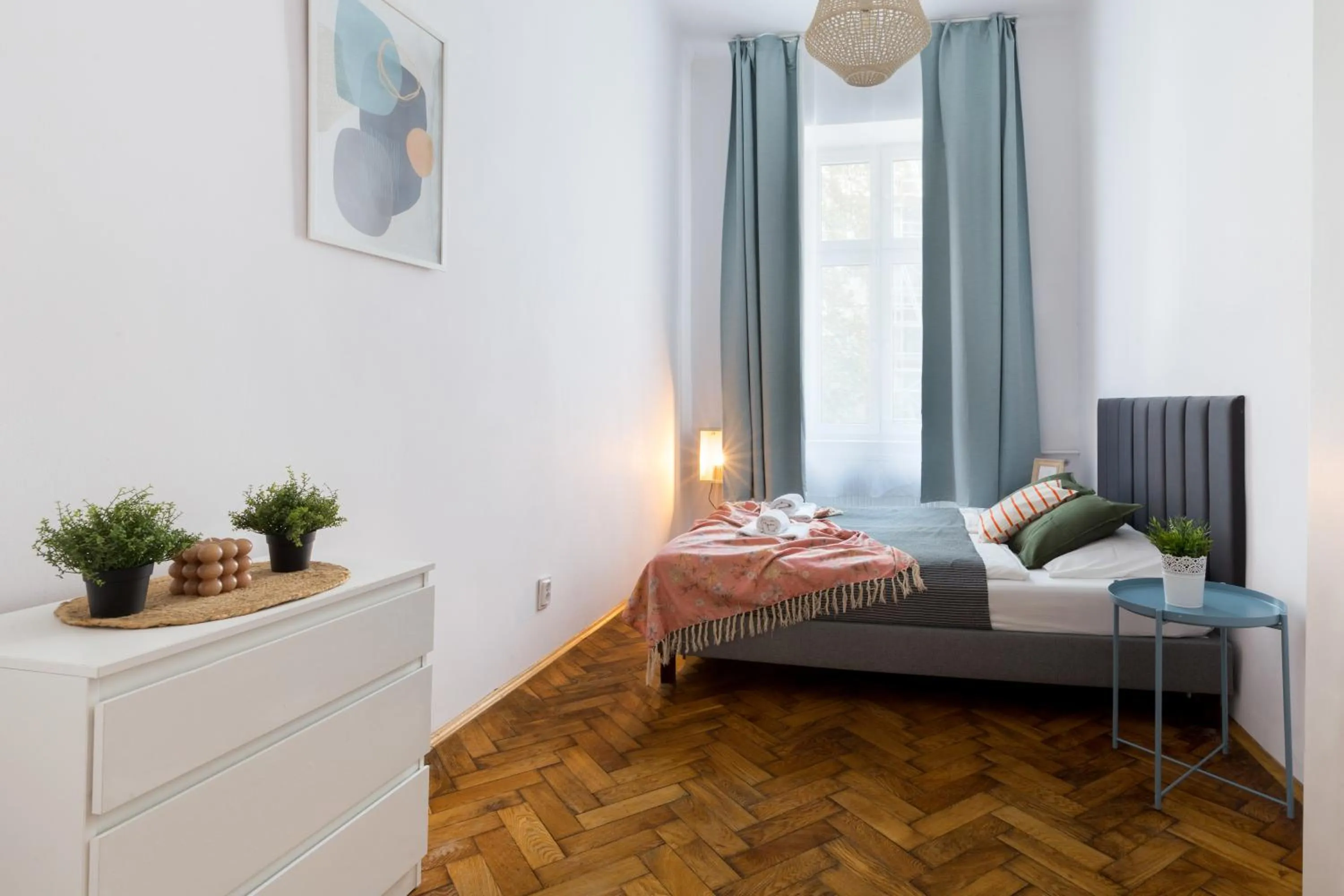 Bed in Friendhouse Apartments Avenue