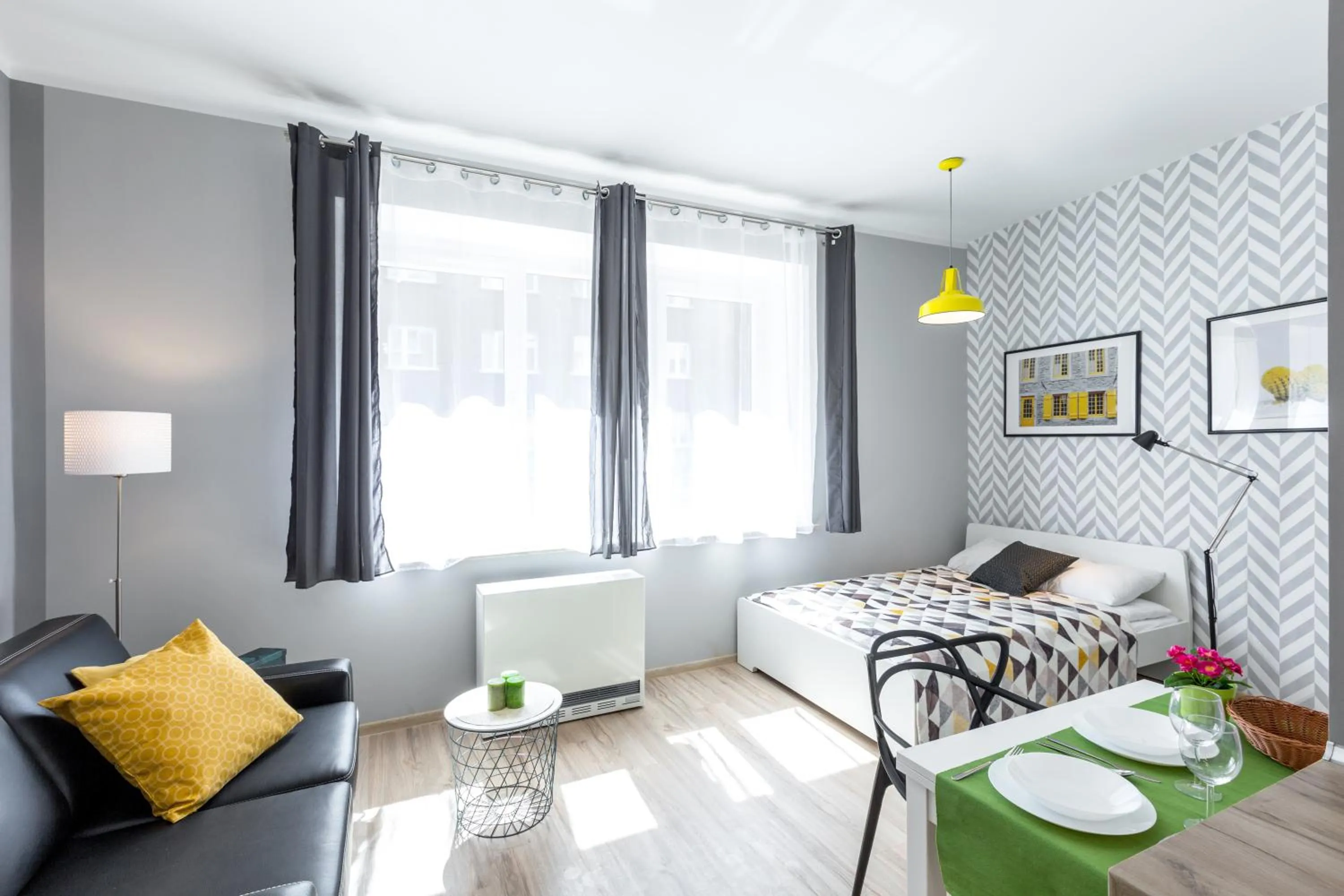 Living room in Friendhouse Apartments Avenue