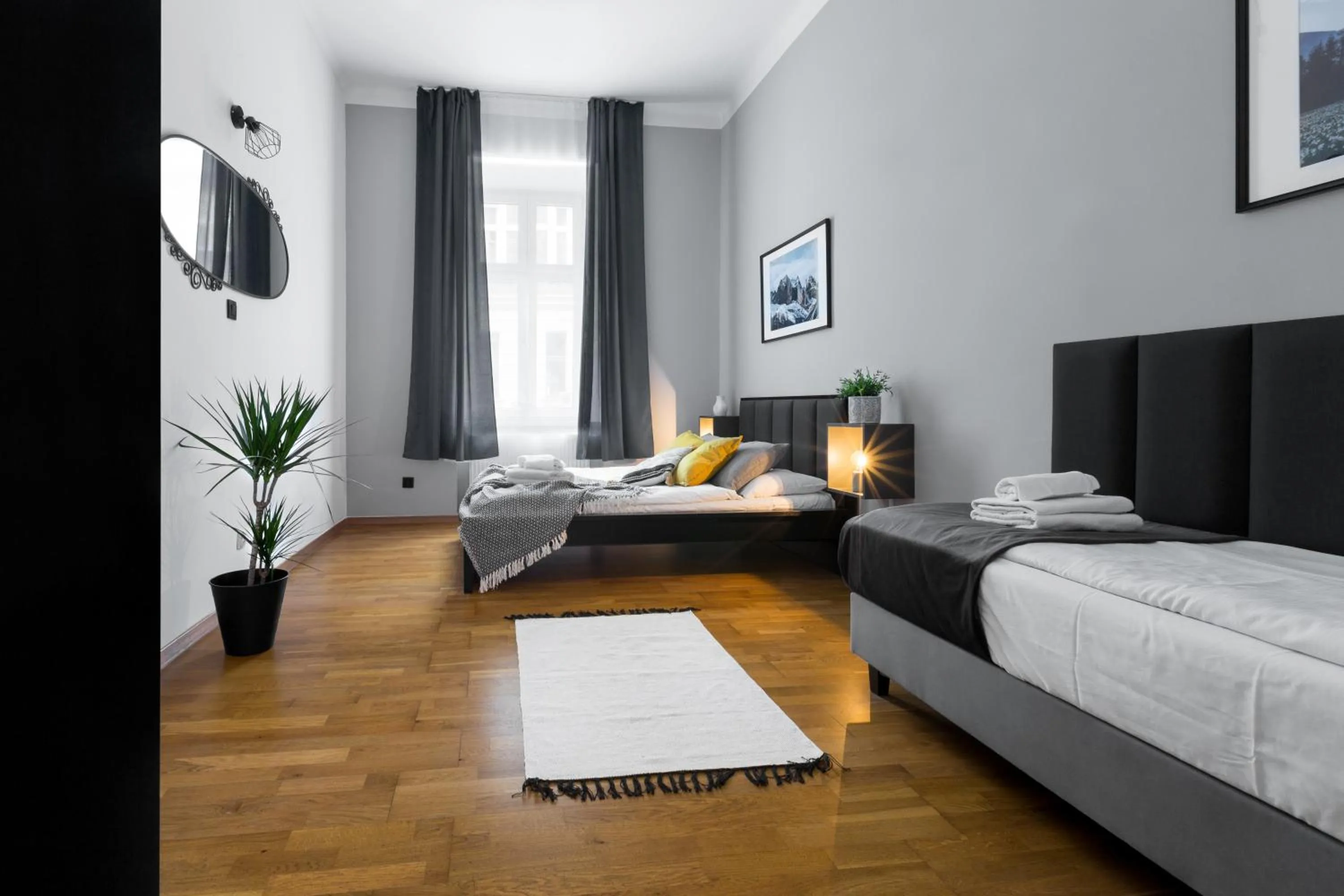 Bedroom, Bed in Friendhouse Apartments Avenue