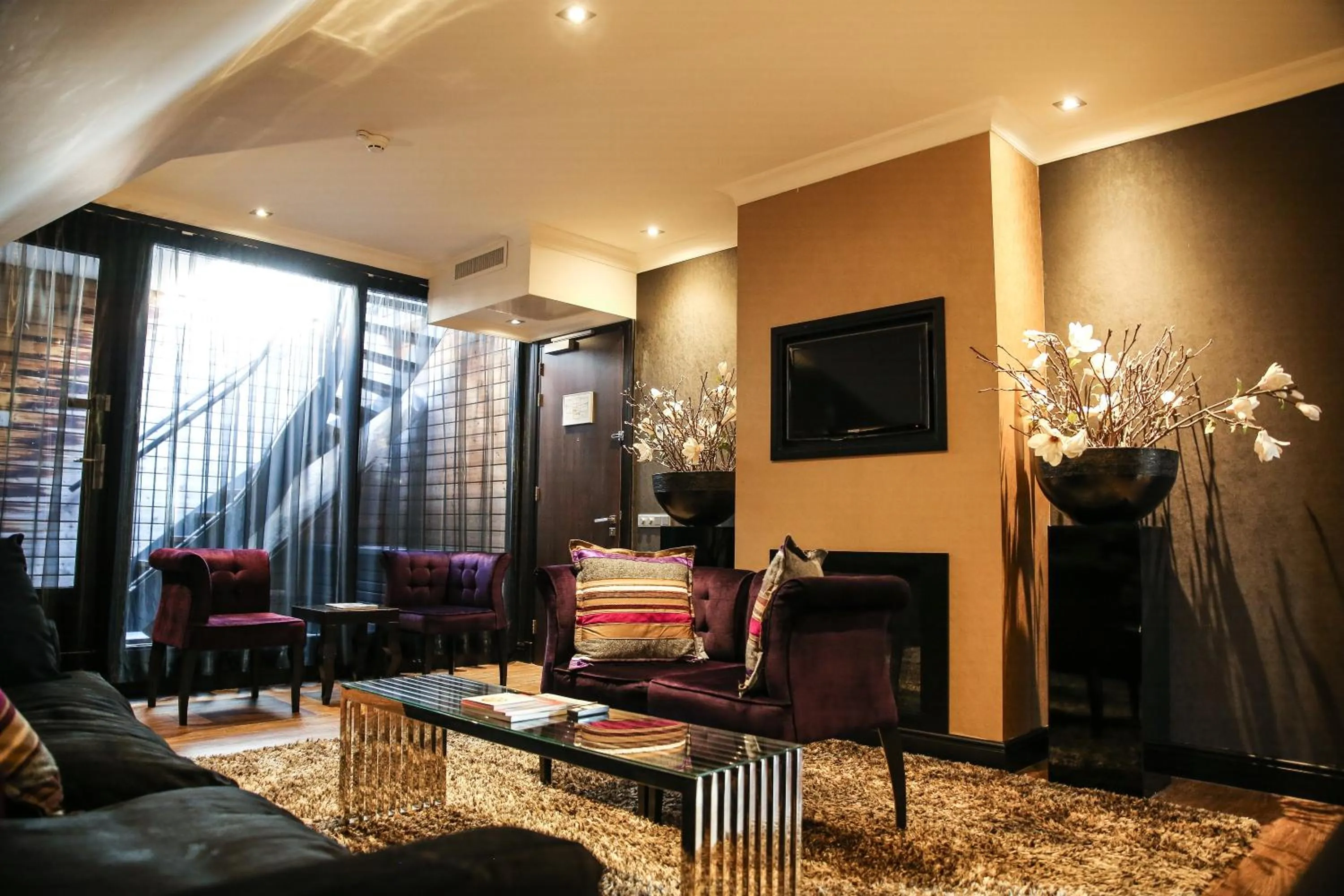 TV and multimedia in Hotel & Spa Savarin - Rijswijk, The Hague