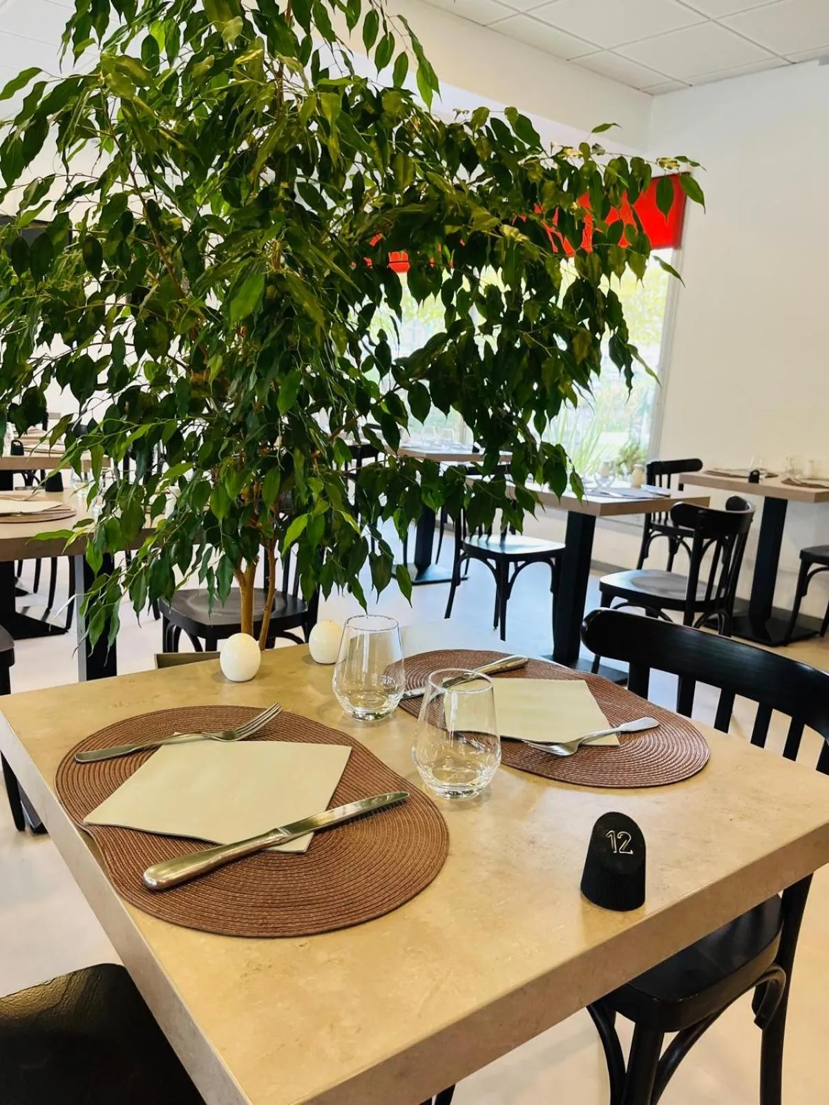 Restaurant/places to eat in Logis Hotel Noemys Brive - Restaurant Le Teinchurier
