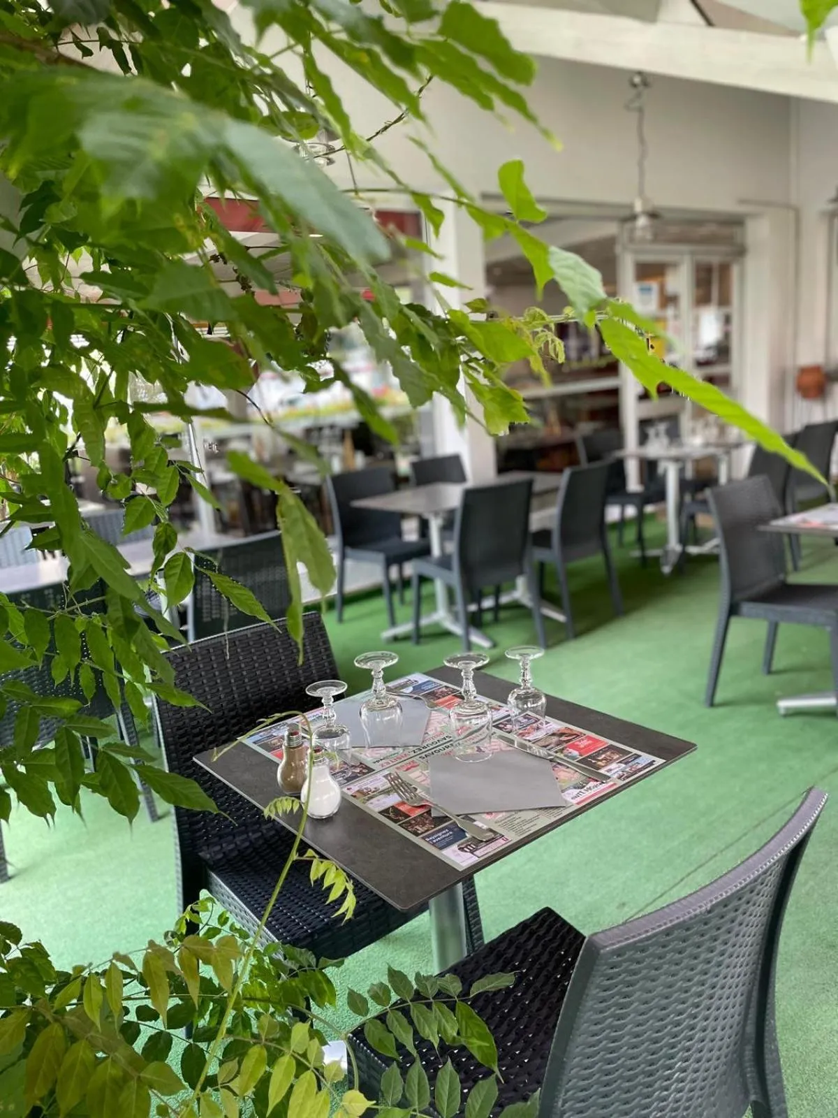 Restaurant/places to eat in Logis Hotel Noemys Brive - Restaurant Le Teinchurier