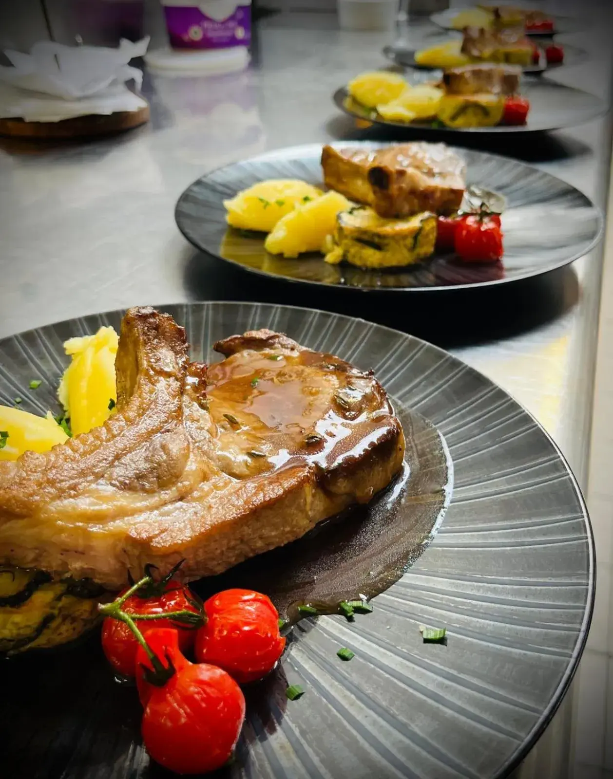 Restaurant/places to eat in Logis Hotel Noemys Brive - Restaurant Le Teinchurier Restaurant/places to eat in Logis Hotel Noemys Brive - Restaurant Le Teinchurier