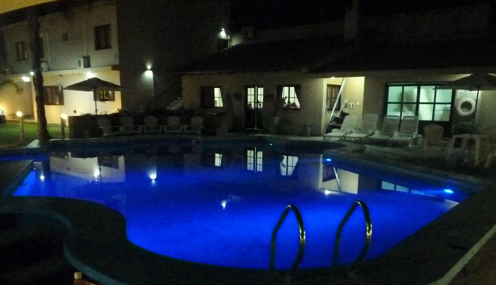 Swimming pool in Hotel Aybal