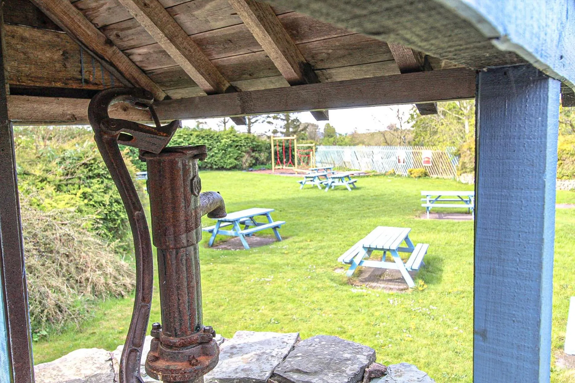 Garden in The Wheatsheaf Inn