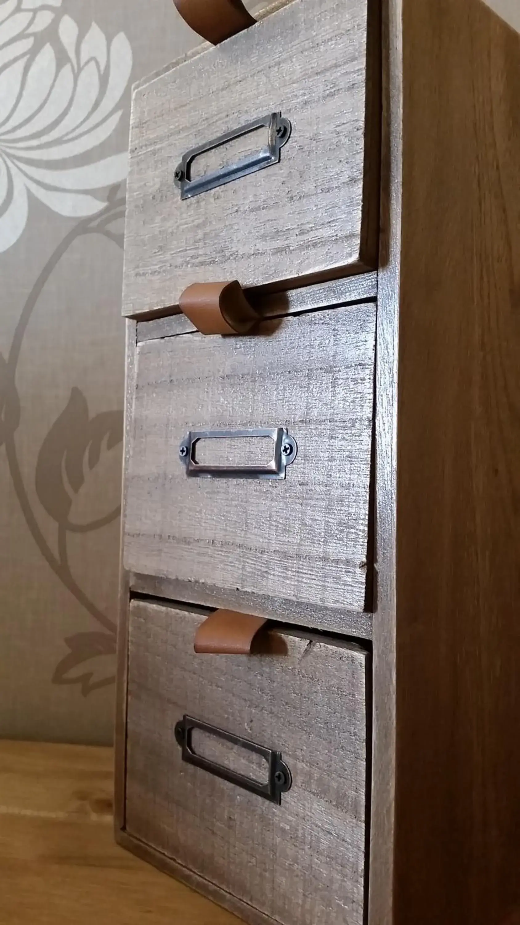 Decorative detail in The Wheatsheaf Inn Decorative detail in The Wheatsheaf Inn