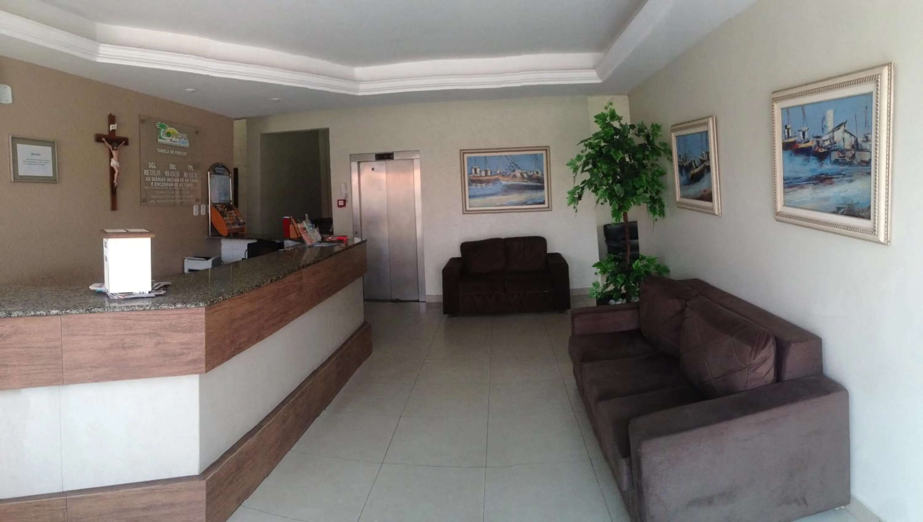 Facade/entrance in Tropical Praia Hotel