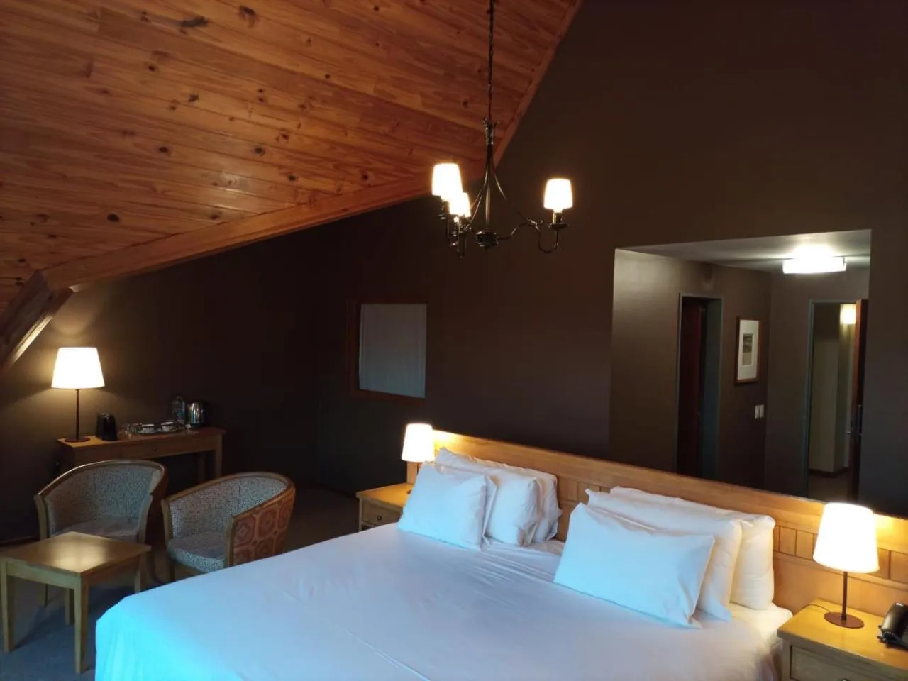 Bed in Los Cerros del Chaltén Boutique Hotel