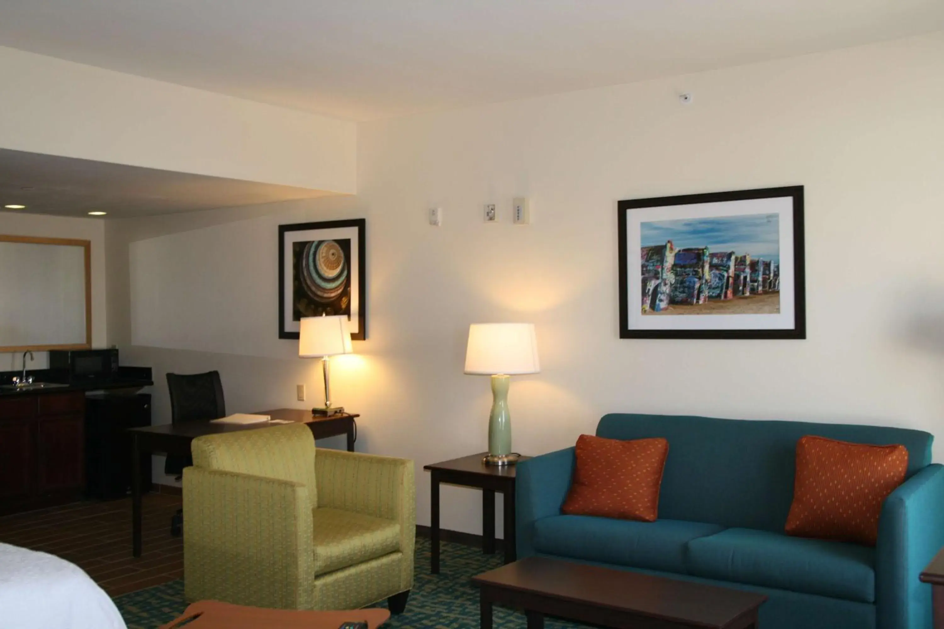 Living room in Hampton Inn and Suites Amarillo West Living room in Hampton Inn and Suites Amarillo West