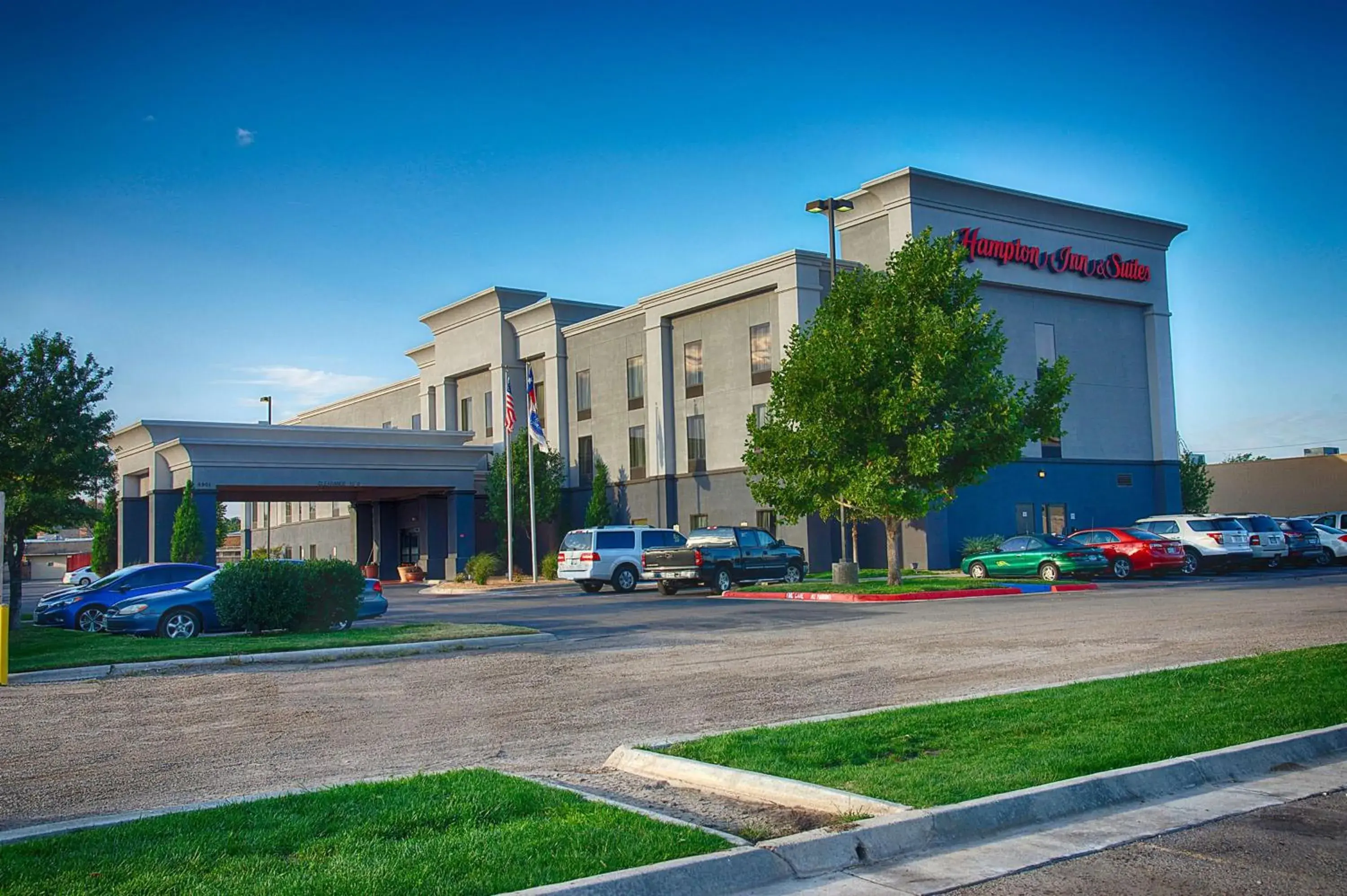 Property building in Hampton Inn and Suites Amarillo West Property building in Hampton Inn and Suites Amarillo West